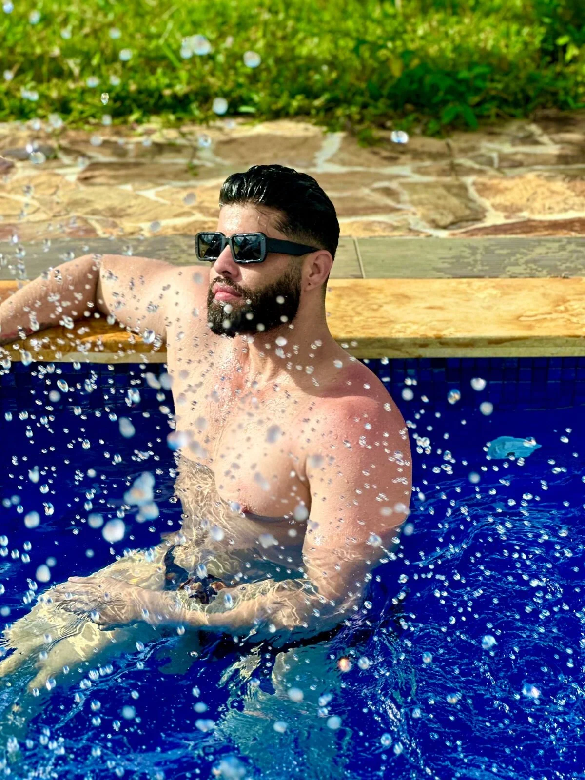 XXX Porn Photo of Nude RikyAaron 3