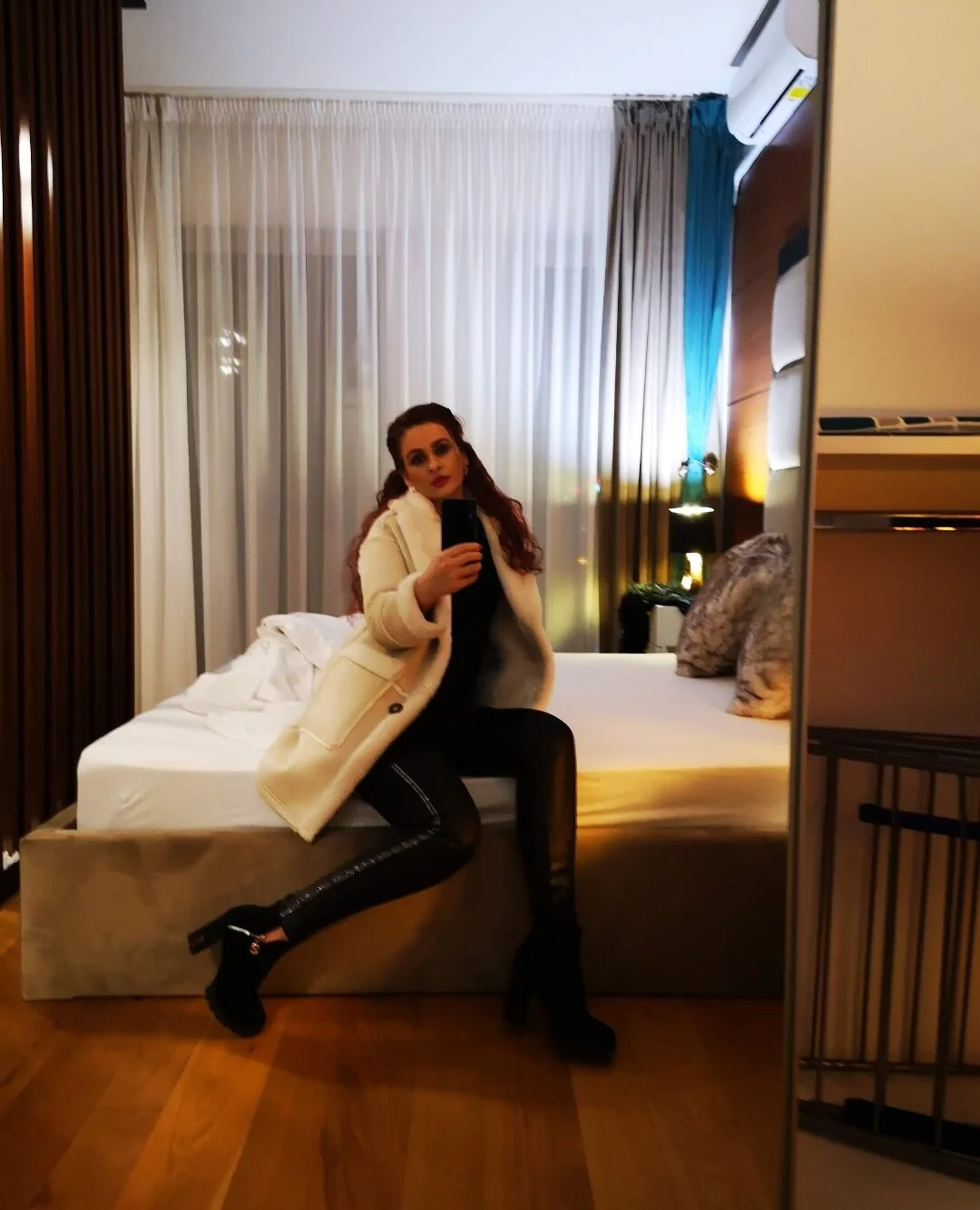 XXX Porn Photo of Nude DivineGoddess88ForYouKing 298