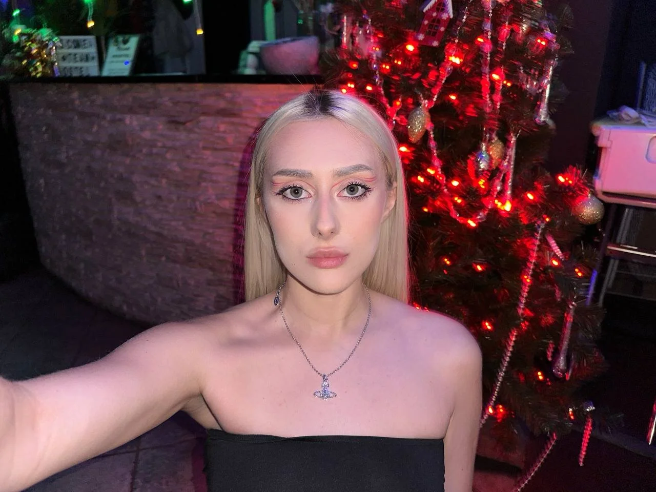 XXX Porn Photo of Nude LoryWood 29