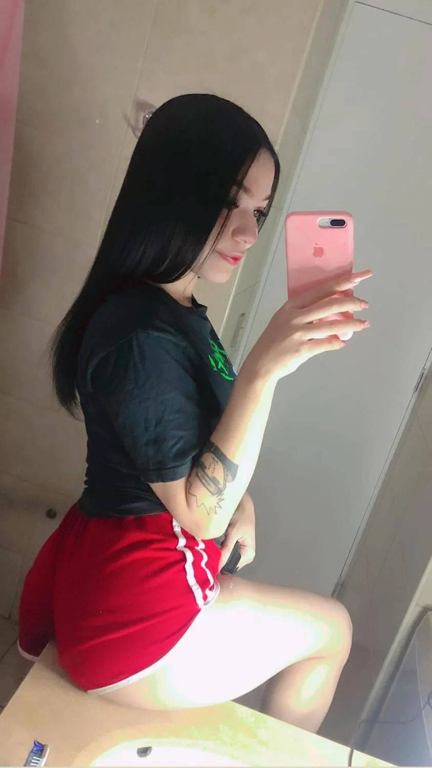 XXX Porn Photo of Nude tetasgrandes_ 5