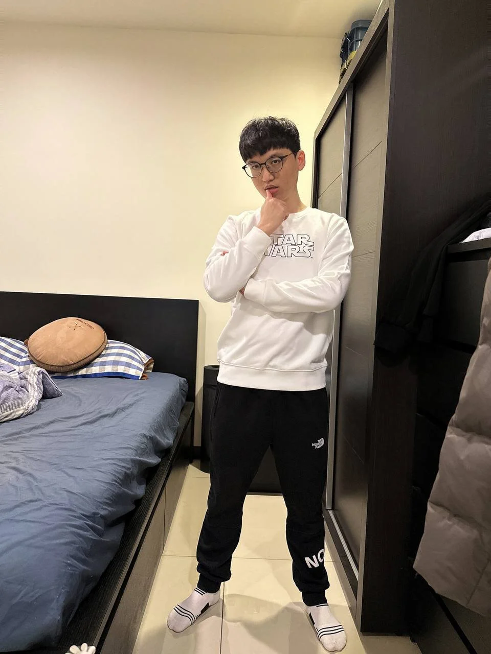 XXX Porn Photo of Nude cr_huang 2