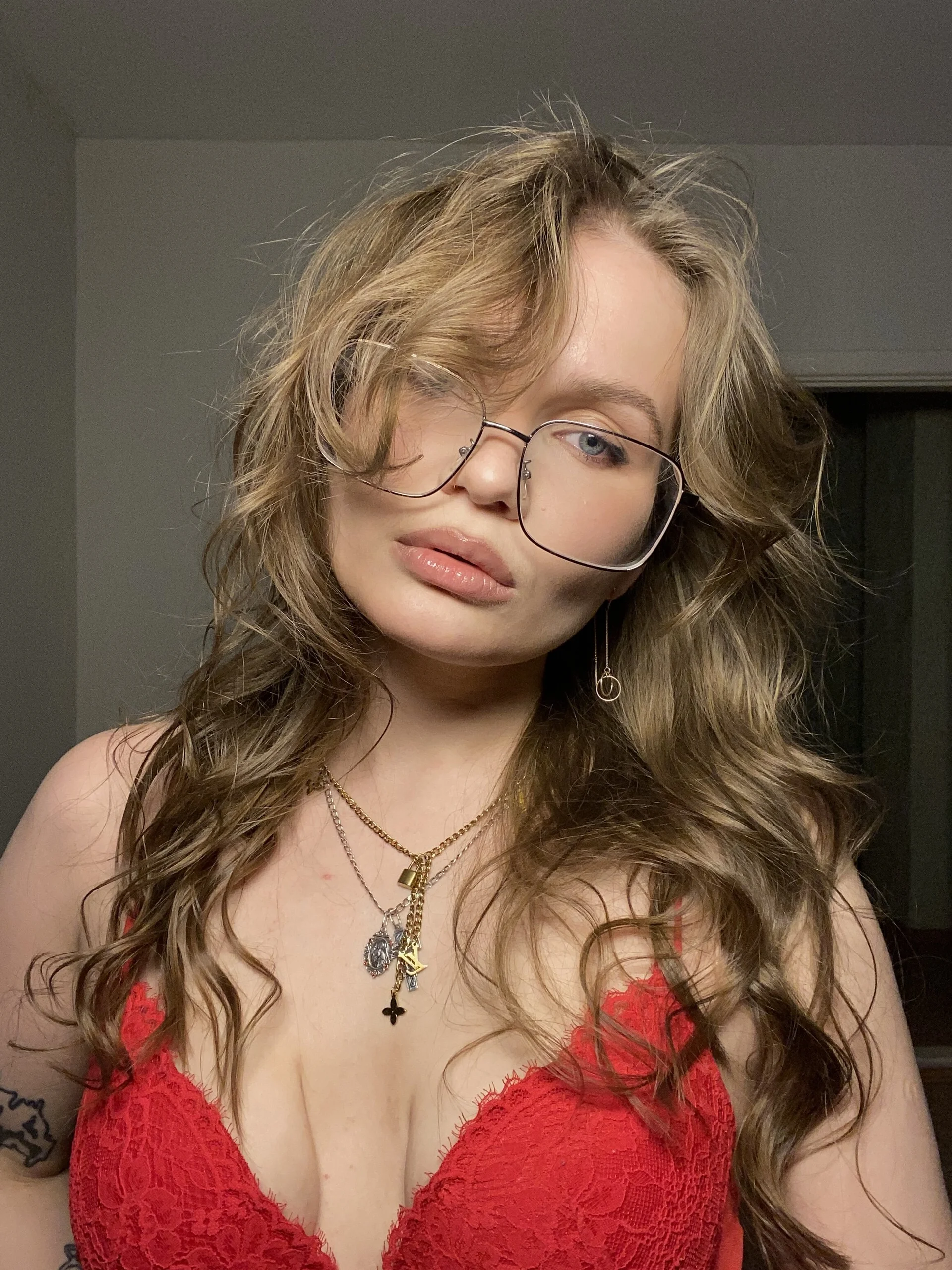 XXX Porn Photo of Nude KattyWests 7