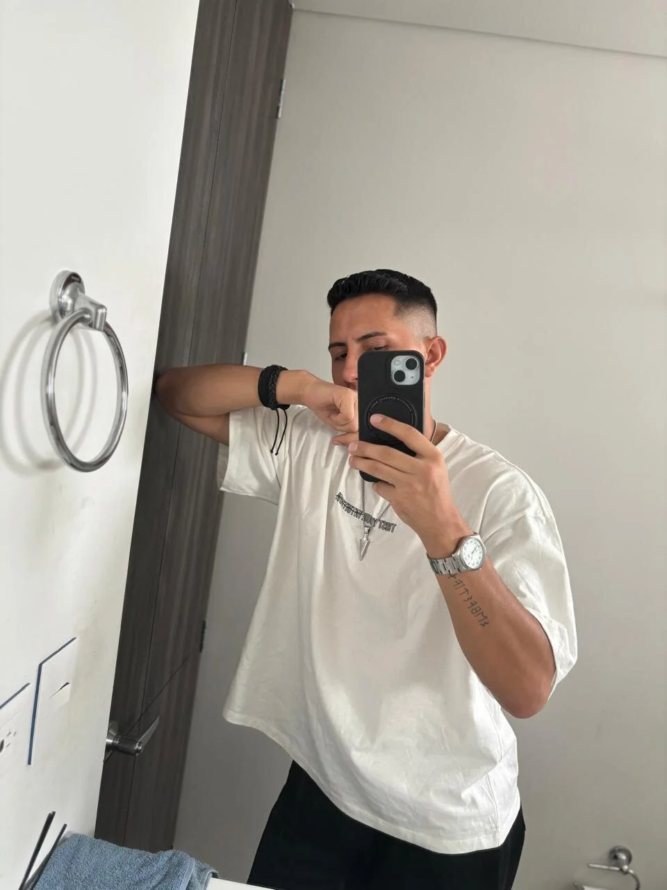XXX Porn Photo of Nude kamal_wolff 4
