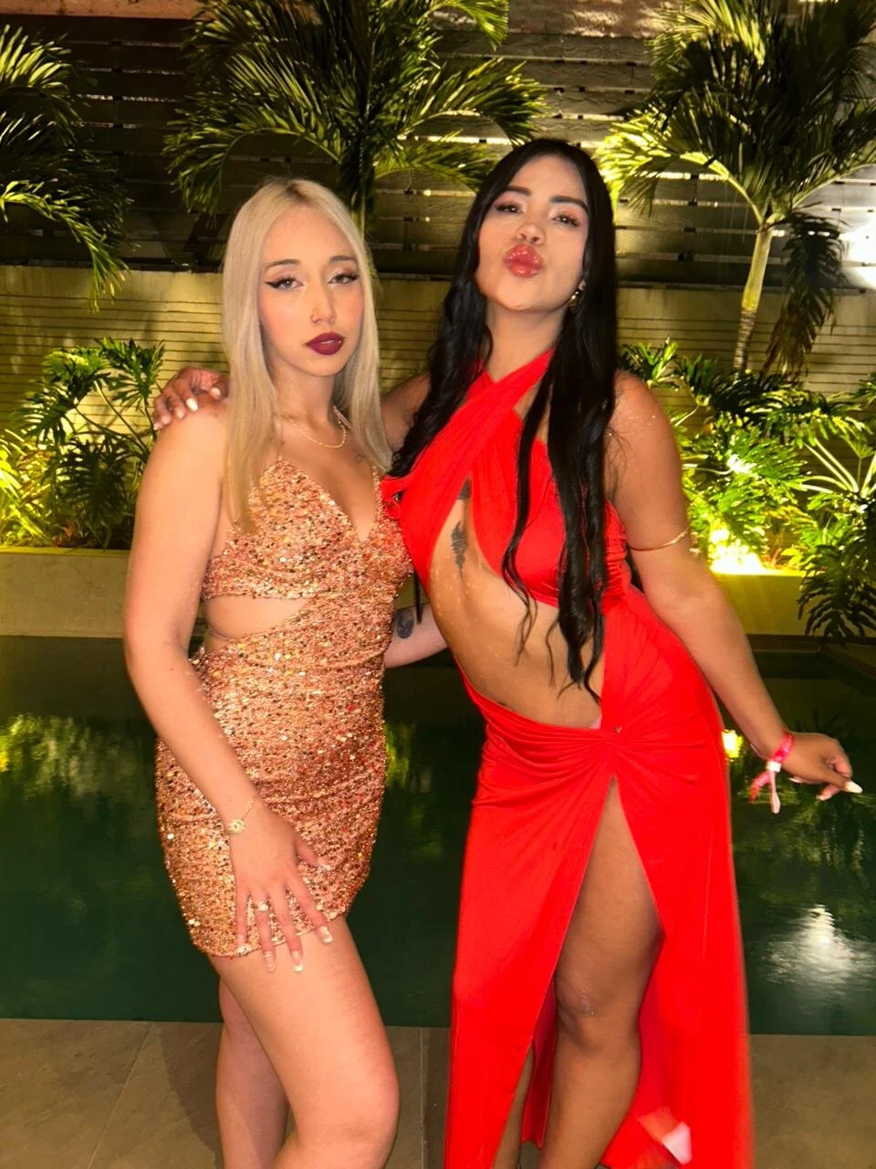 XXX Porn Photo of Nude Red_Lipsduo_ 7