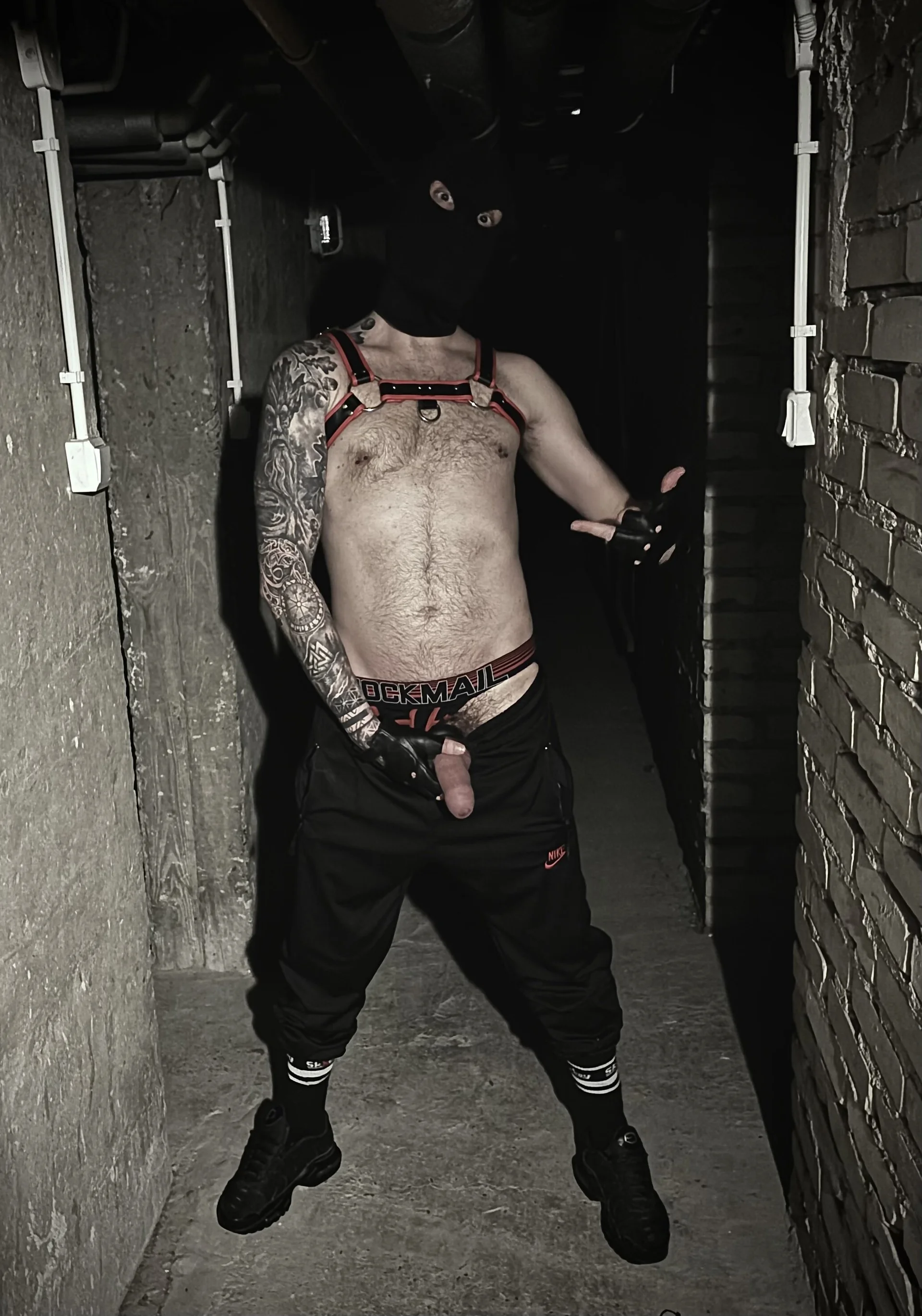 XXX Porn Photo of Nude sniffer1985 3