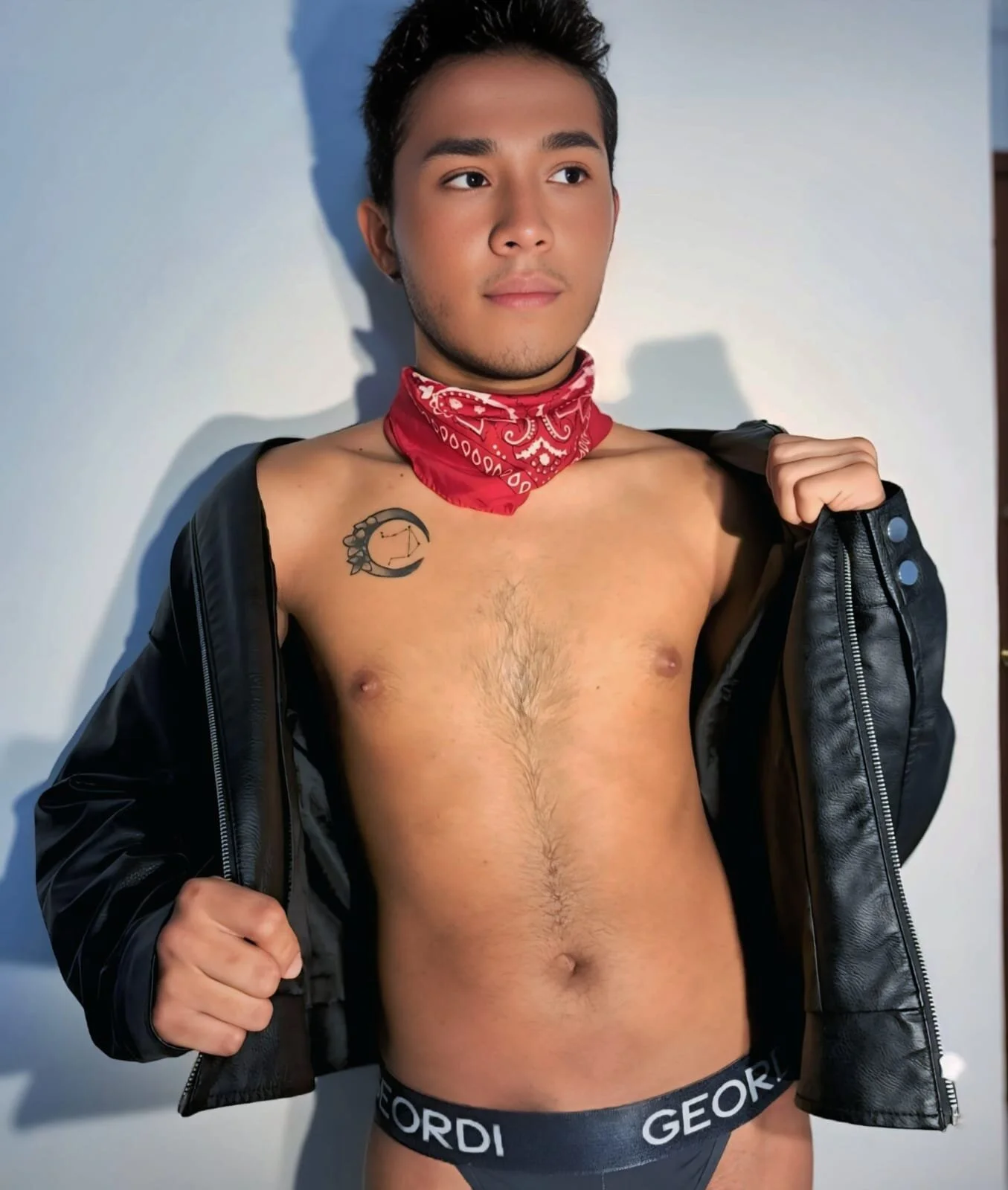 XXX Porn Photo of Nude Damon_Salvarote_S 2