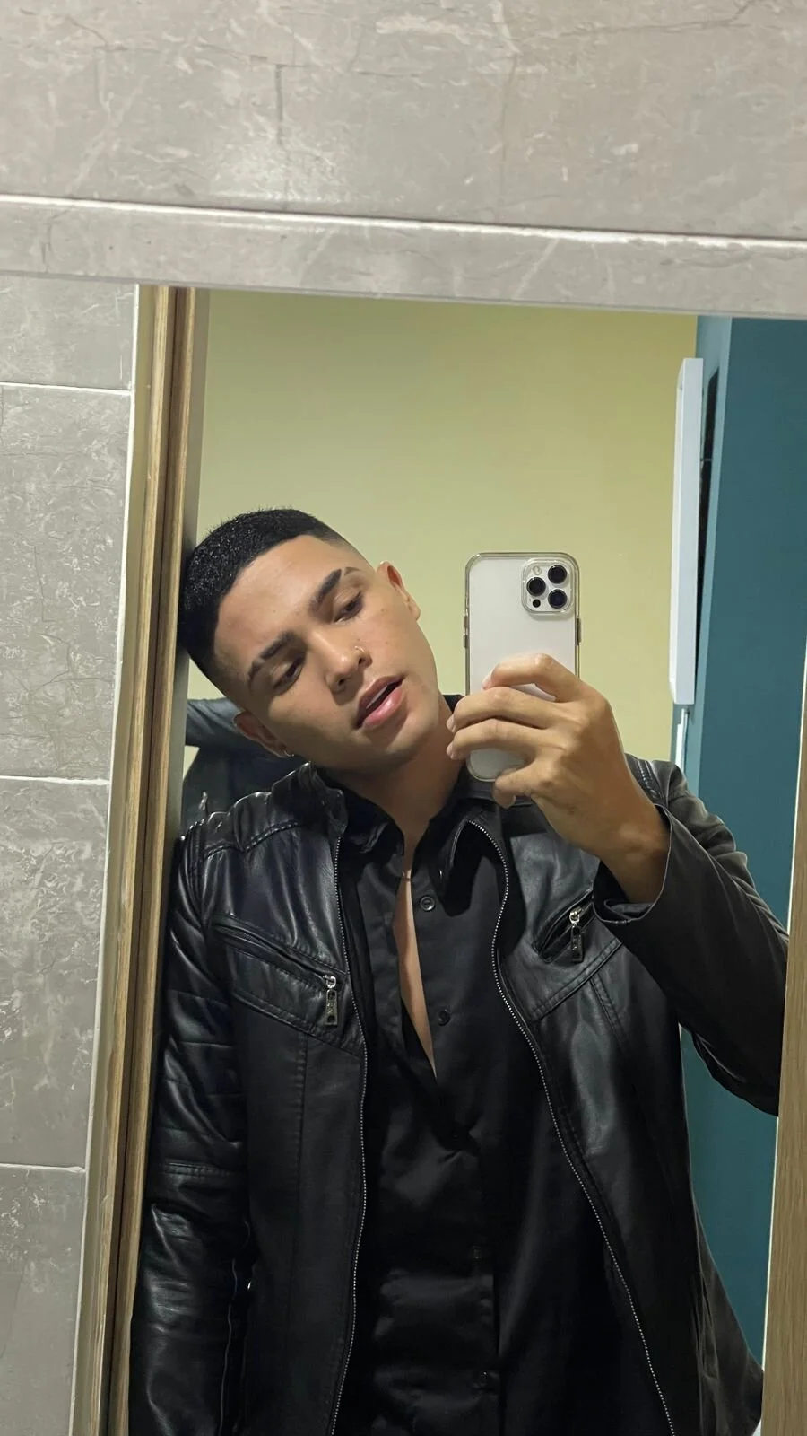 XXX Porn Photo of Nude Thiago_Santo_ 6
