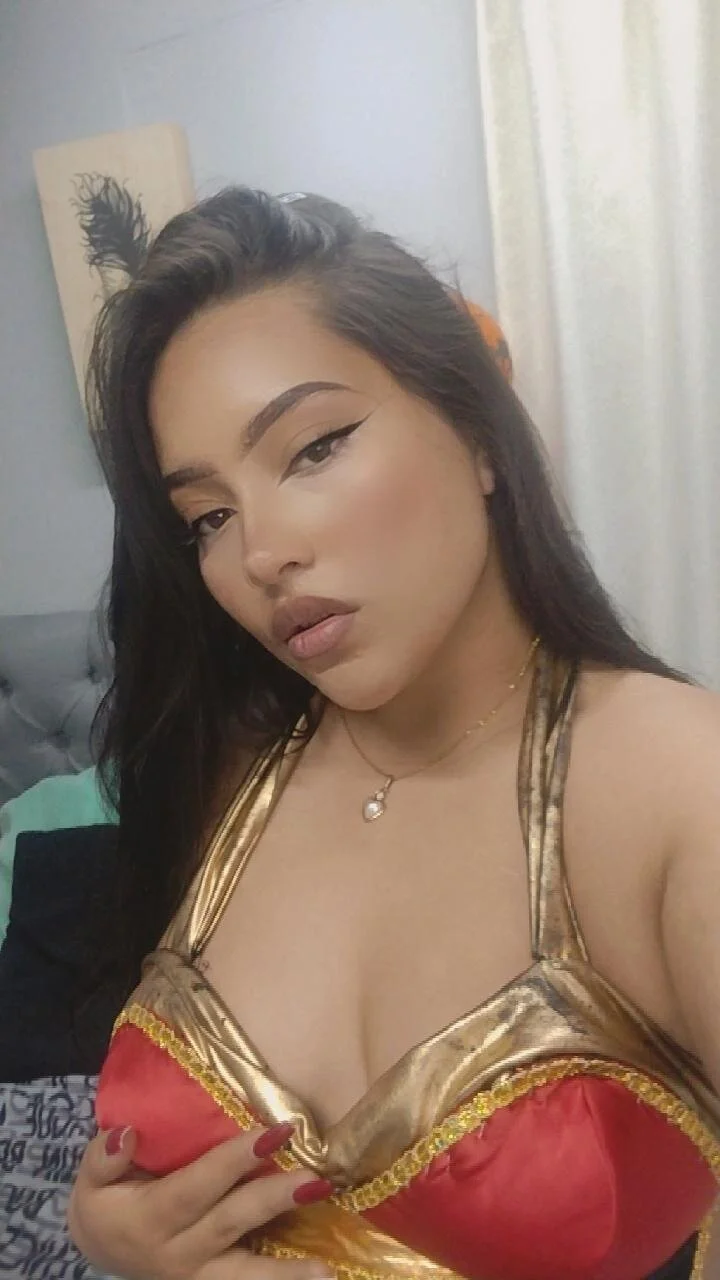 XXX Porn Photo of Nude Dakotaa_J 22