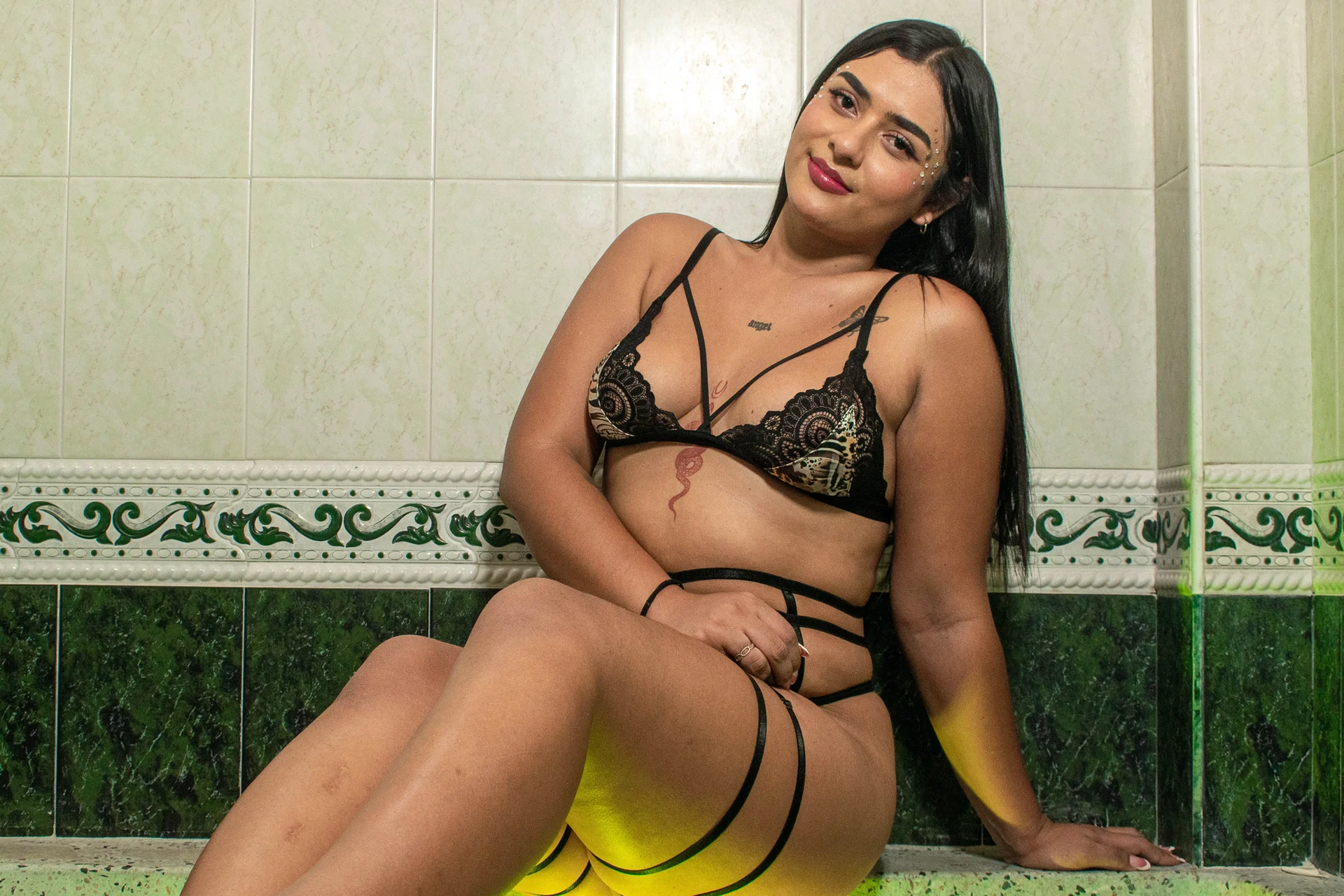 XXX Porn Photo of Nude mensia_hernandz 54