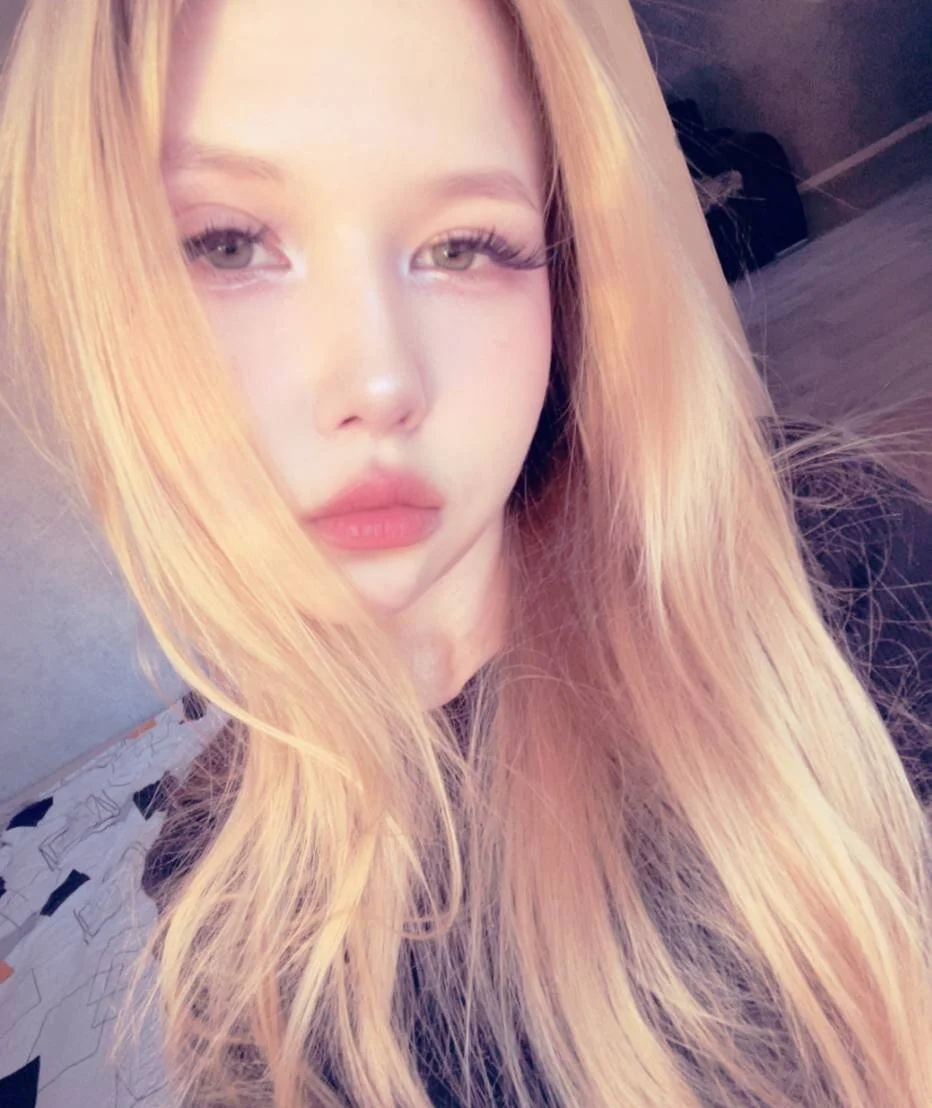 XXX Porn Photo of Nude VivieSunn 7