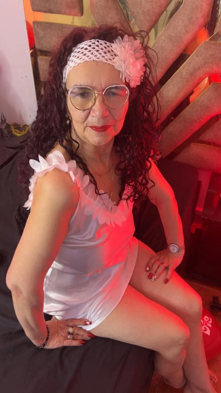 XXX Porn Photo of Nude agatha_ross26 179