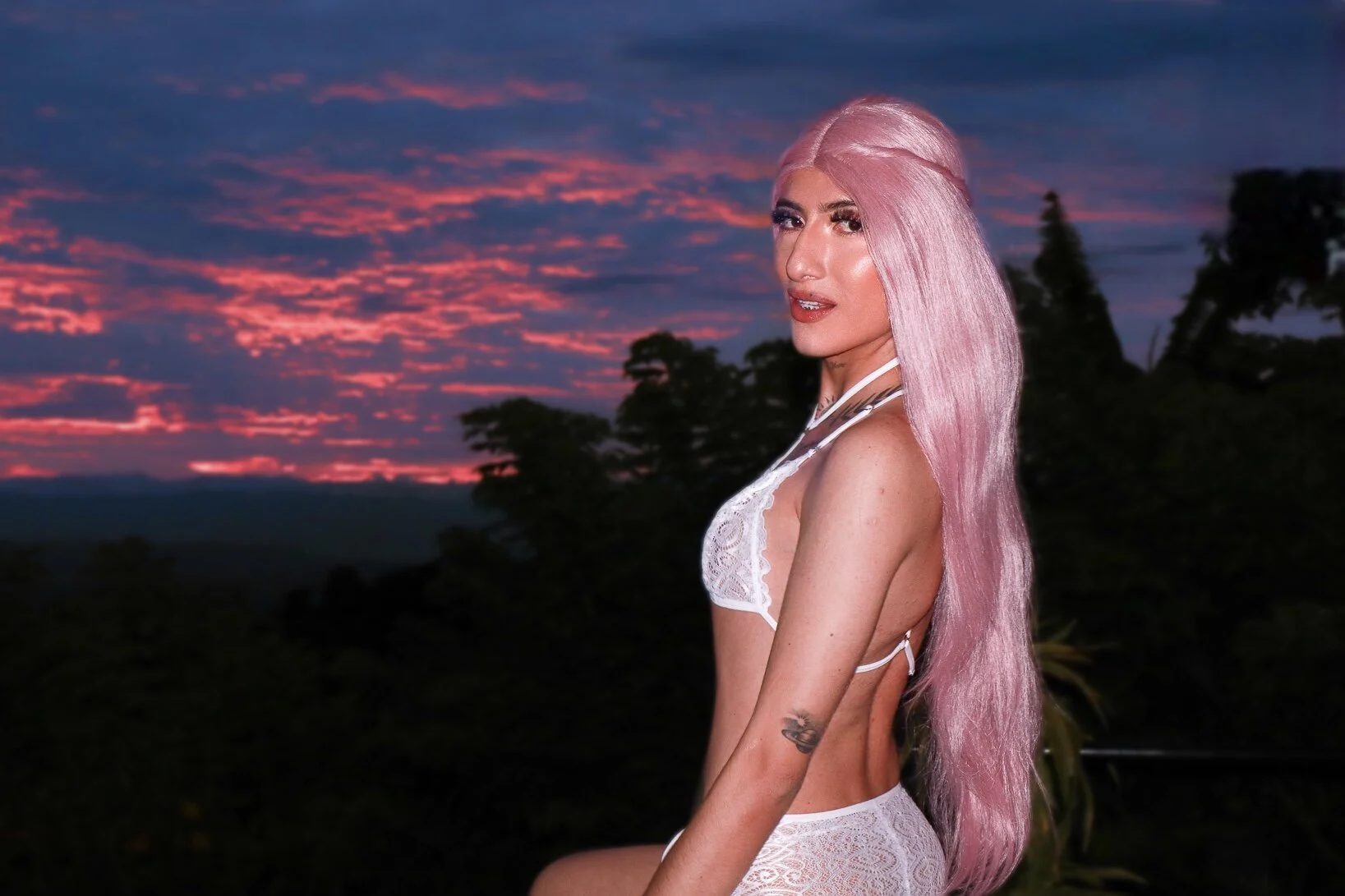 XXX Porn Photo of Nude EmilyZaennz 6