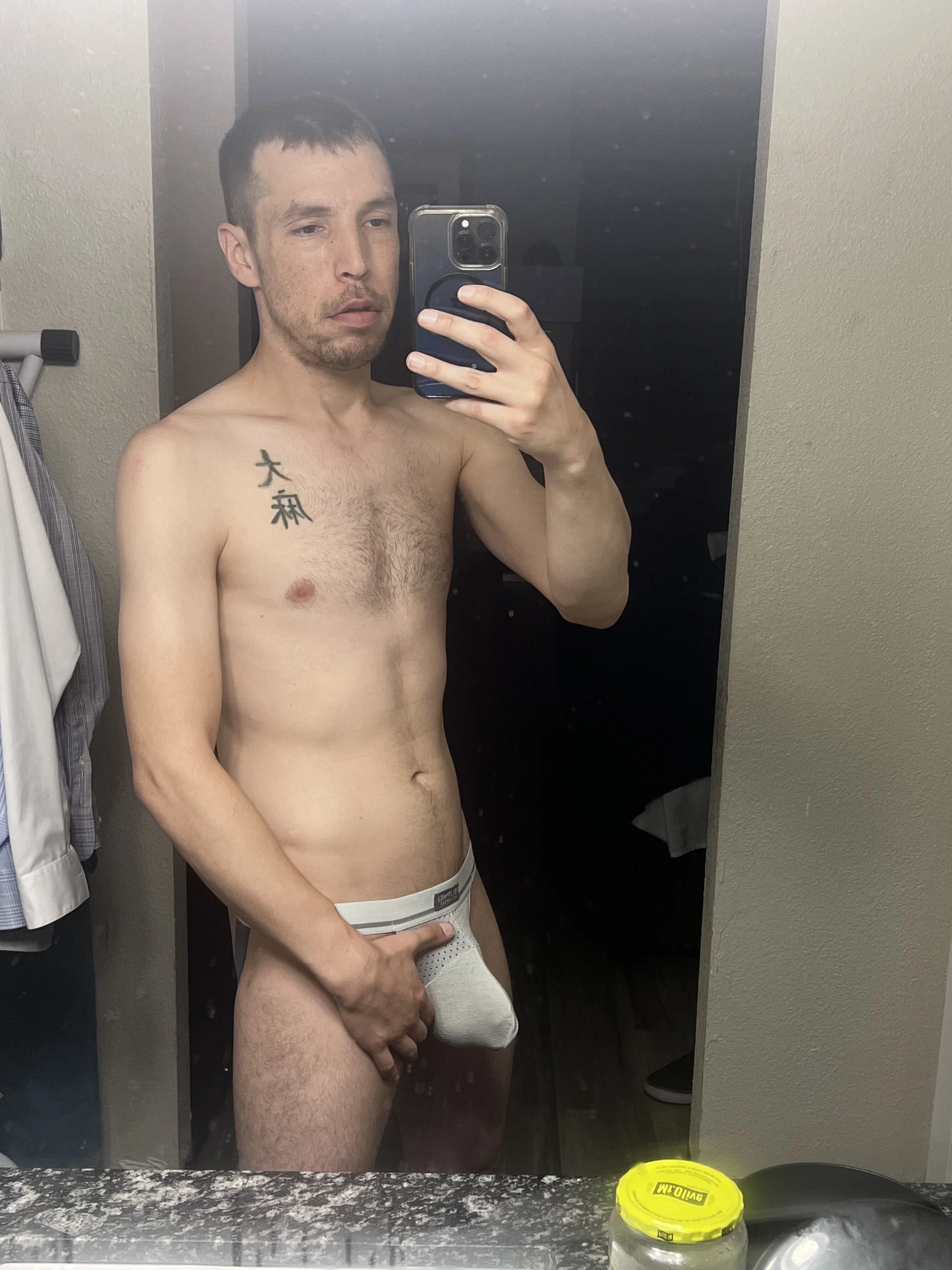 XXX Porn Photo of Nude DallasHungB8r 5