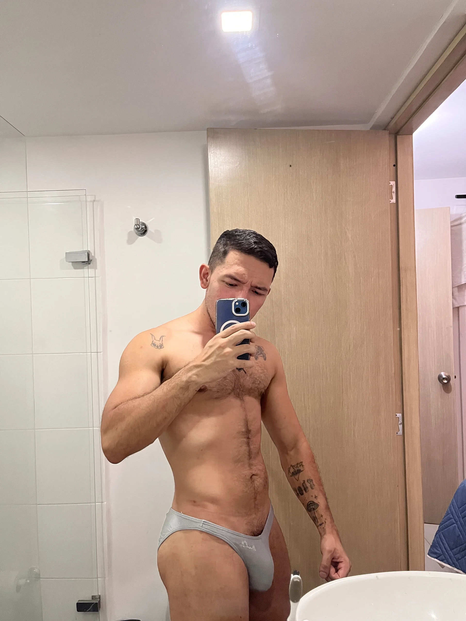 XXX Porn Photo of Nude calvin_keller 10