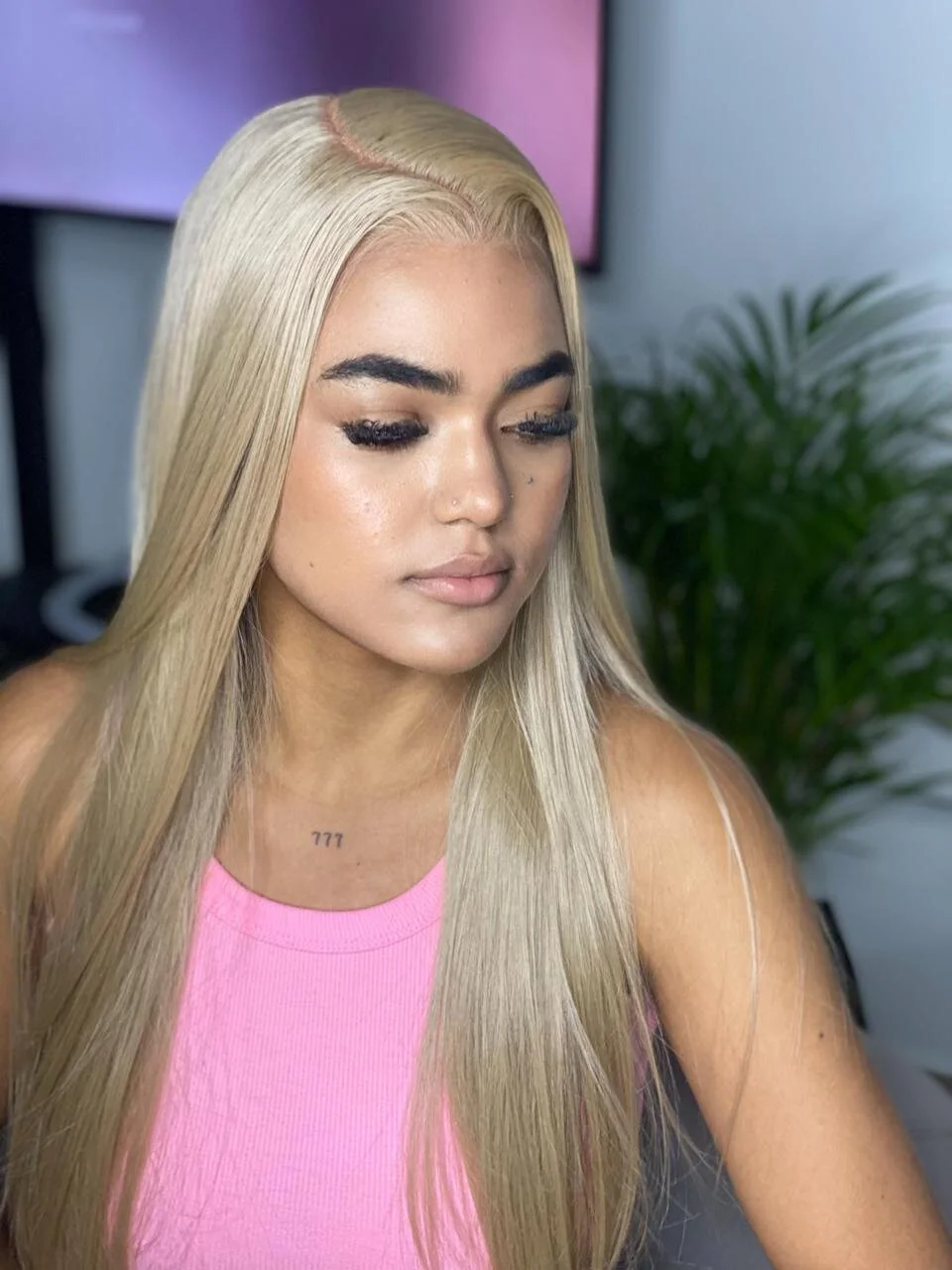 XXX Porn Photo of Nude vahiolet_fuentes 11