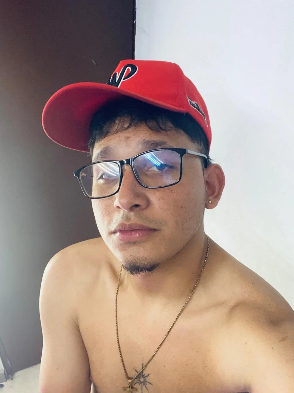 XXX Porn Photo of Nude The_King_Swit 8