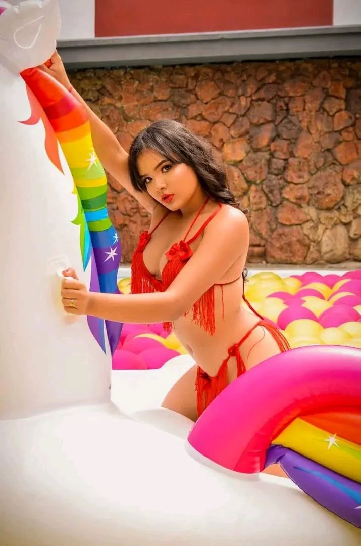 XXX Porn Photo of Nude Emily_Rouse23 66