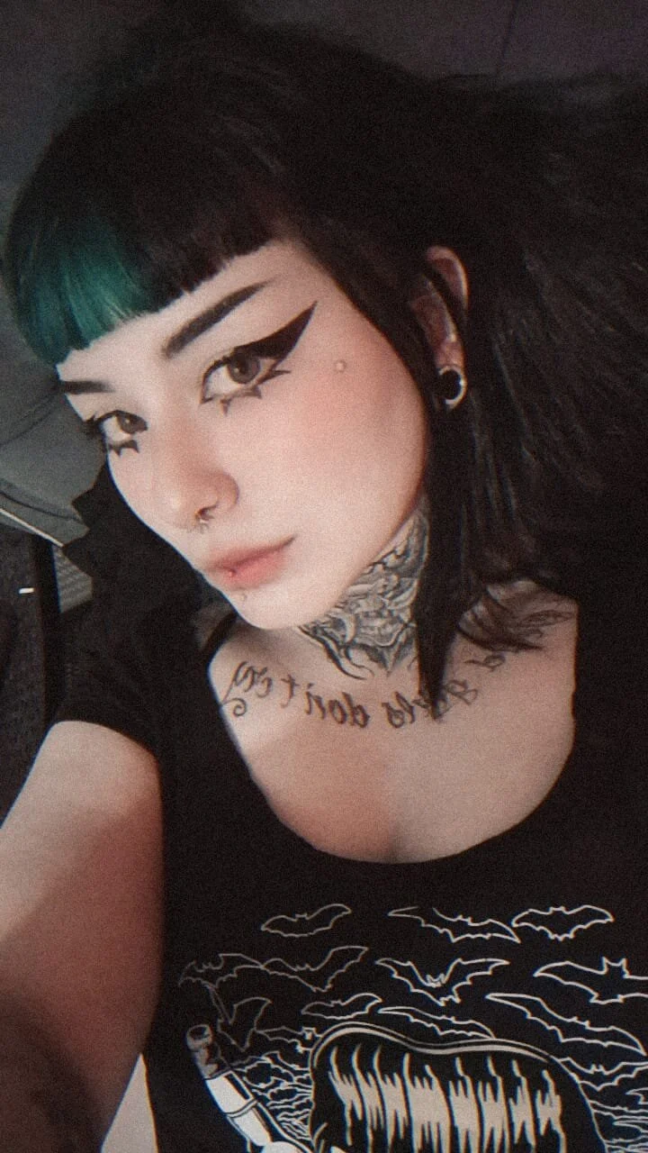 XXX Porn Photo of Nude Devil_kitty 6