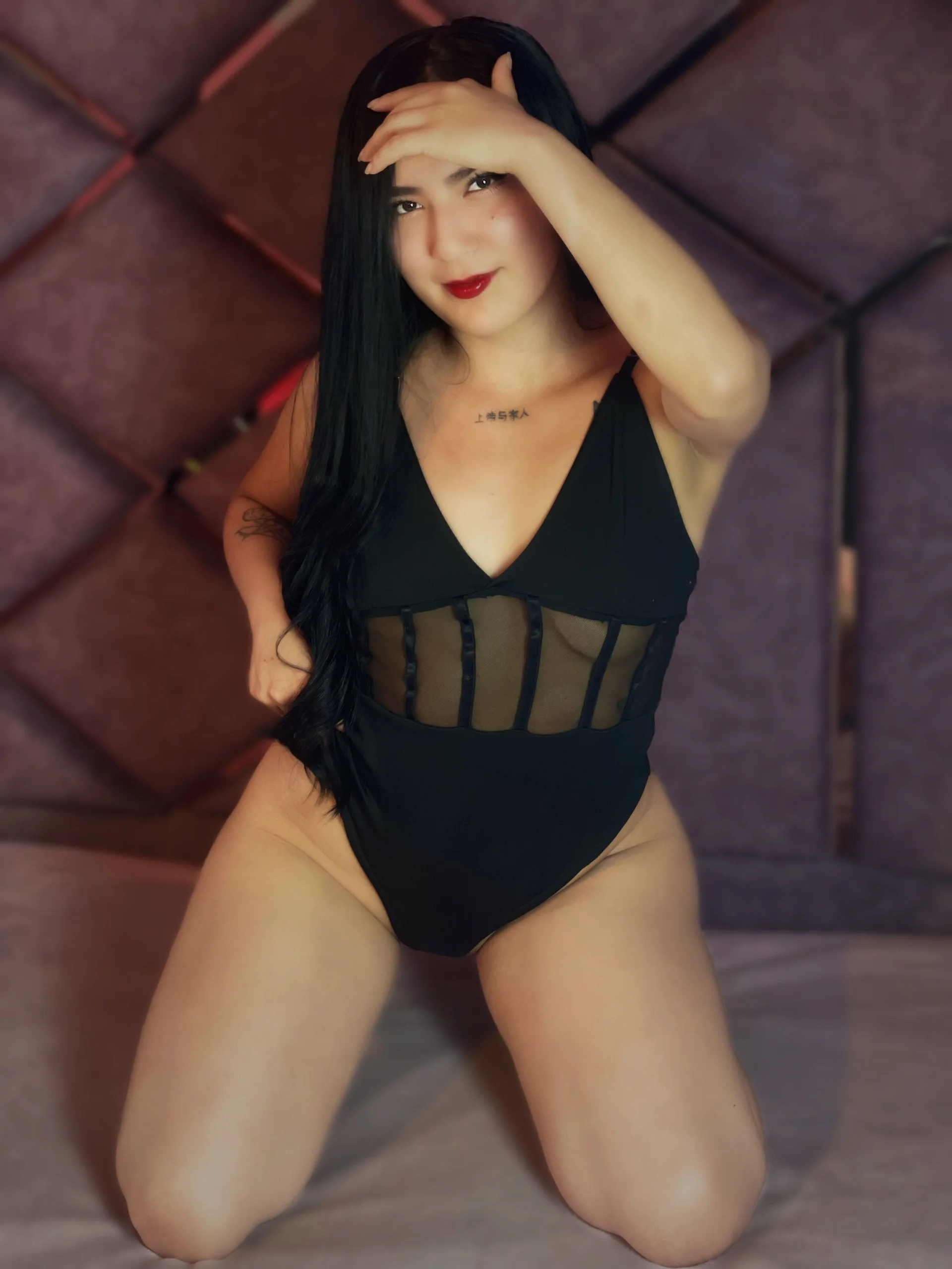 XXX Porn Photo of Nude Blue_Vely 12