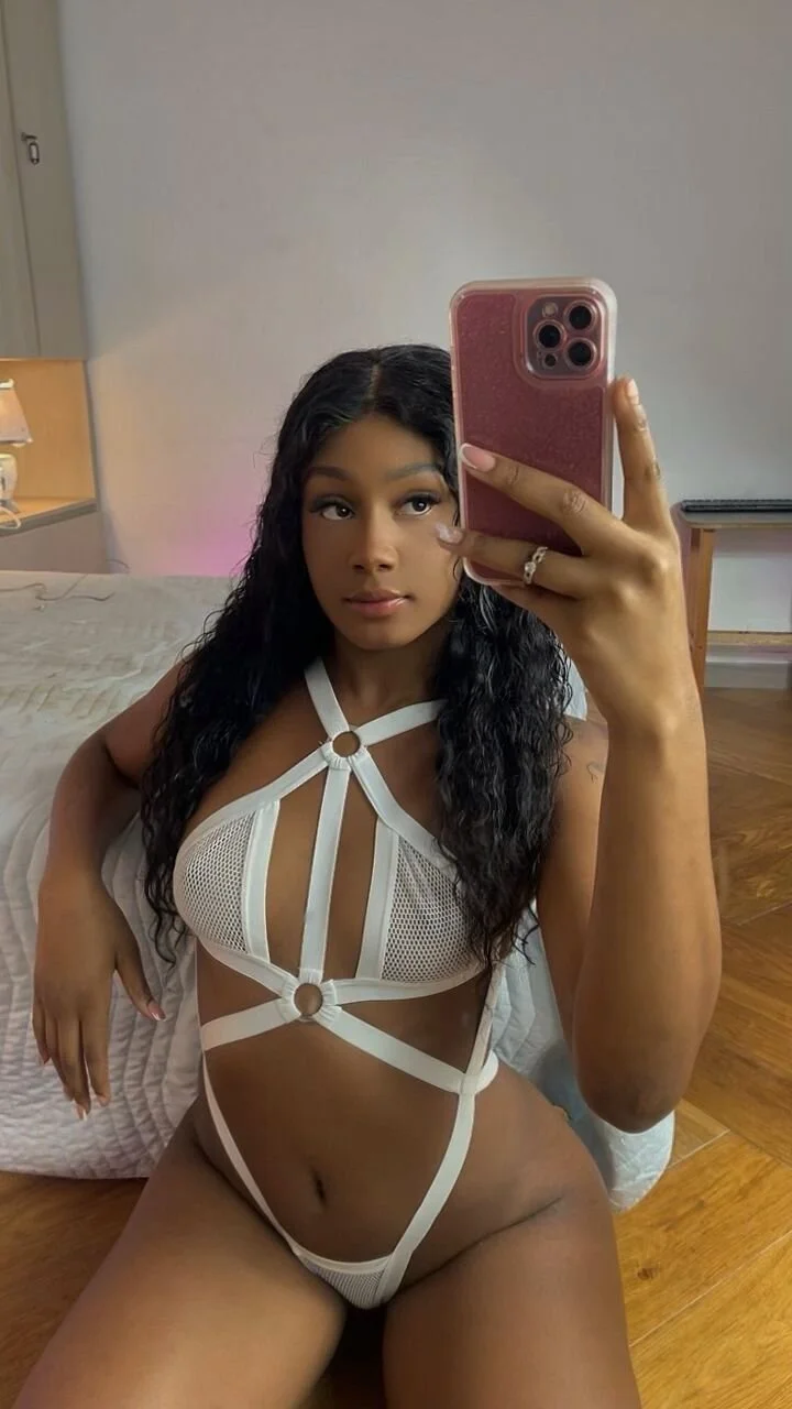 XXX Porn Photo of Nude BeverlySteel 8