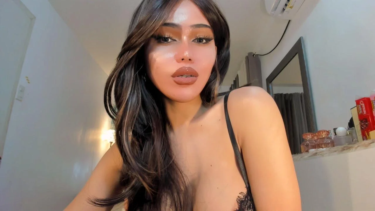 XXX Porn Photo of Nude Hollywood_Girl 9