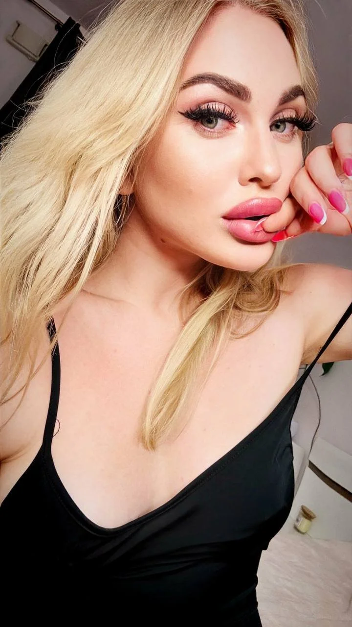 XXX Porn Photo of Nude missannyrossess 44