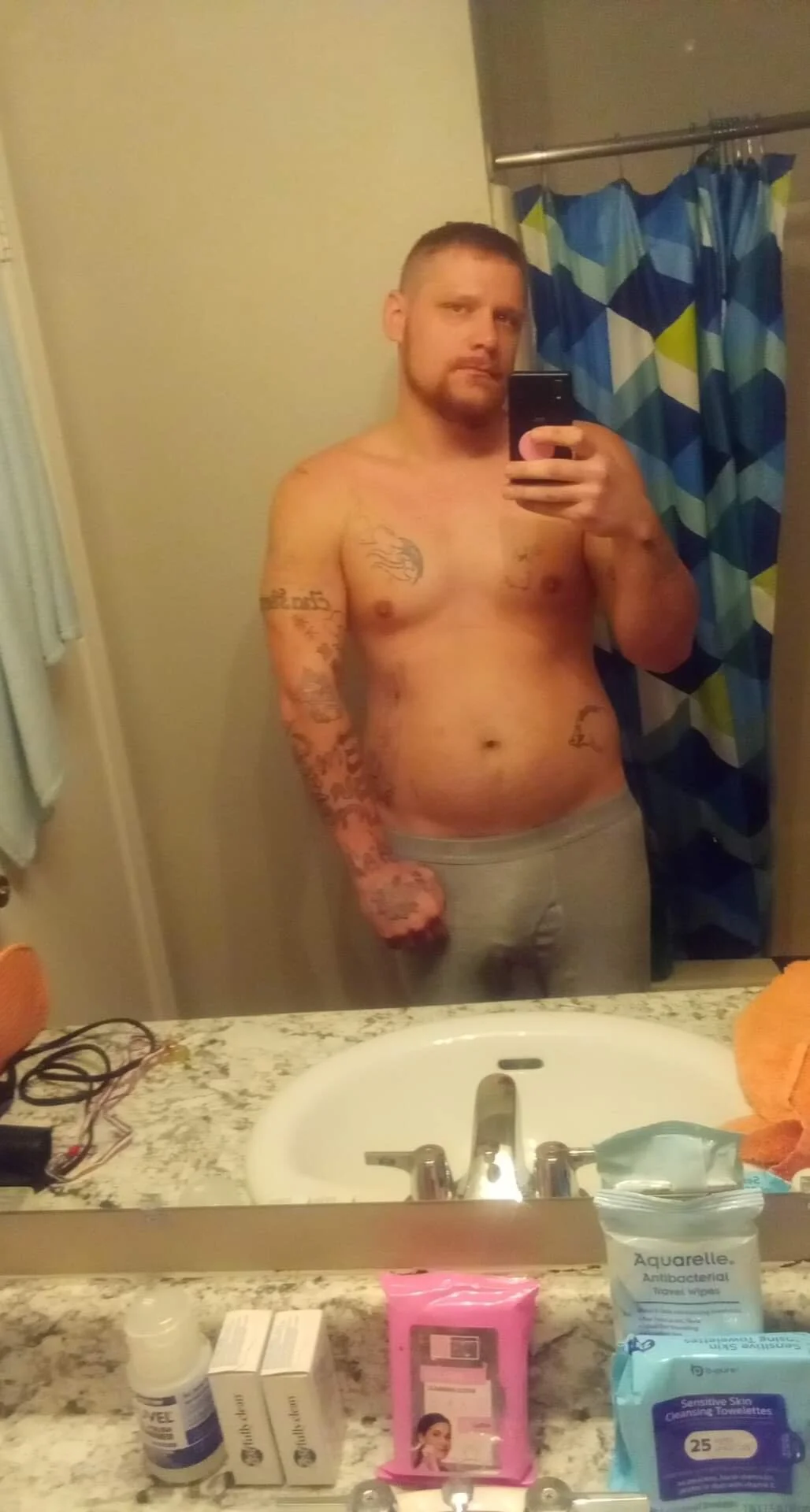 XXX Porn Photo of Nude GladsomeLark 11