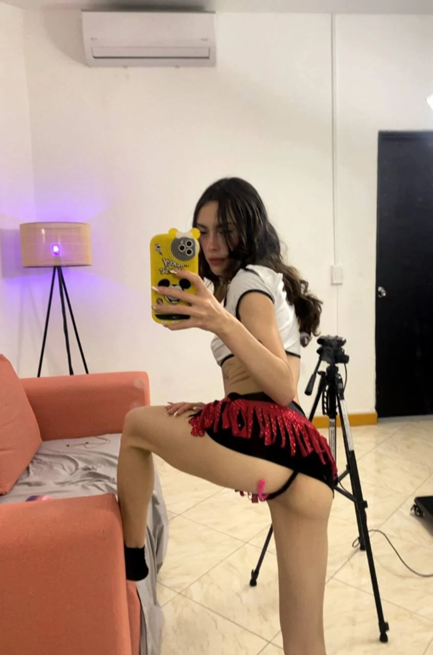 XXX Porn Photo of Nude LIZEY_LYNCH 10