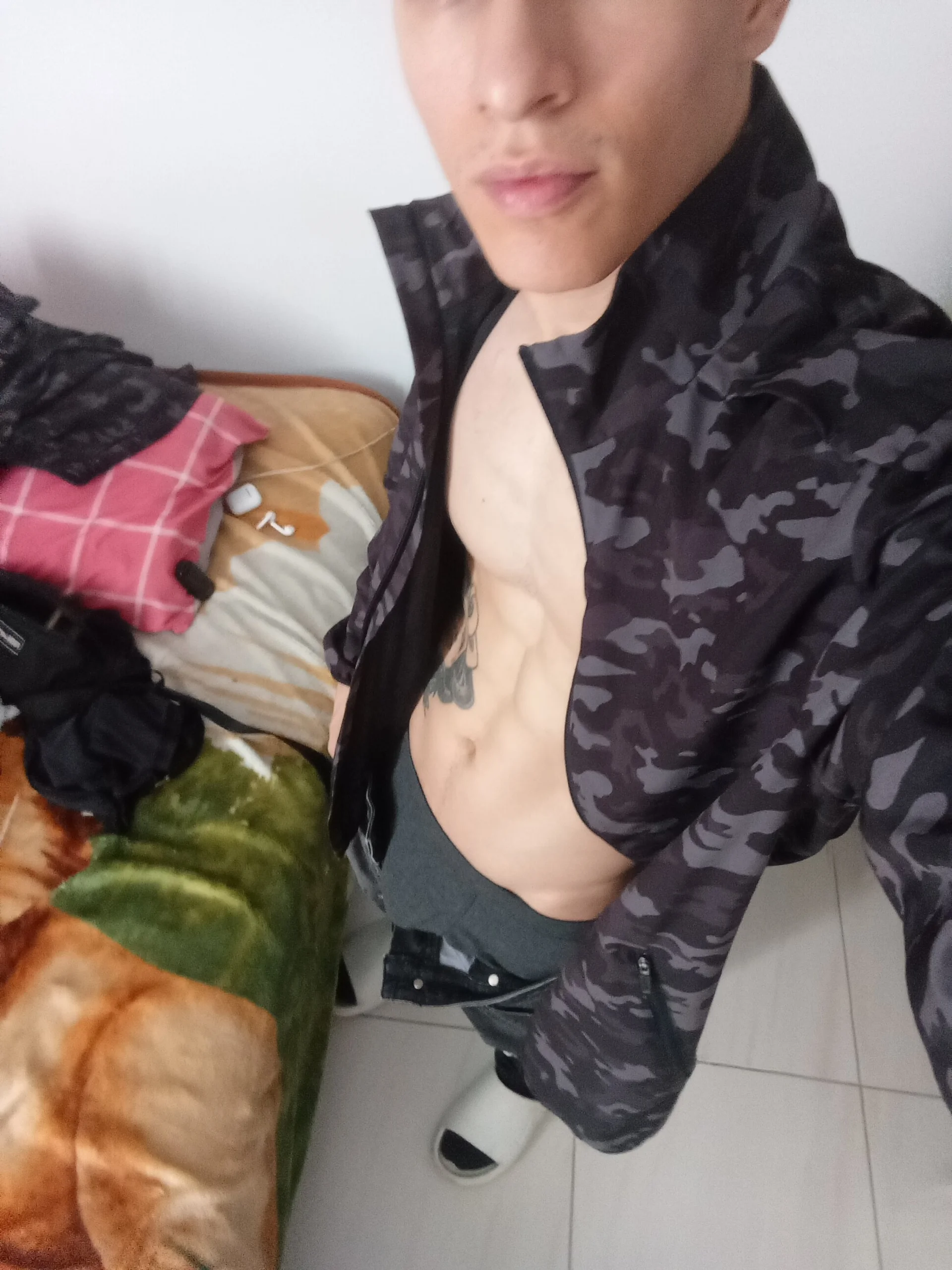 XXX Porn Photo of Nude Isaac_verrati777 1