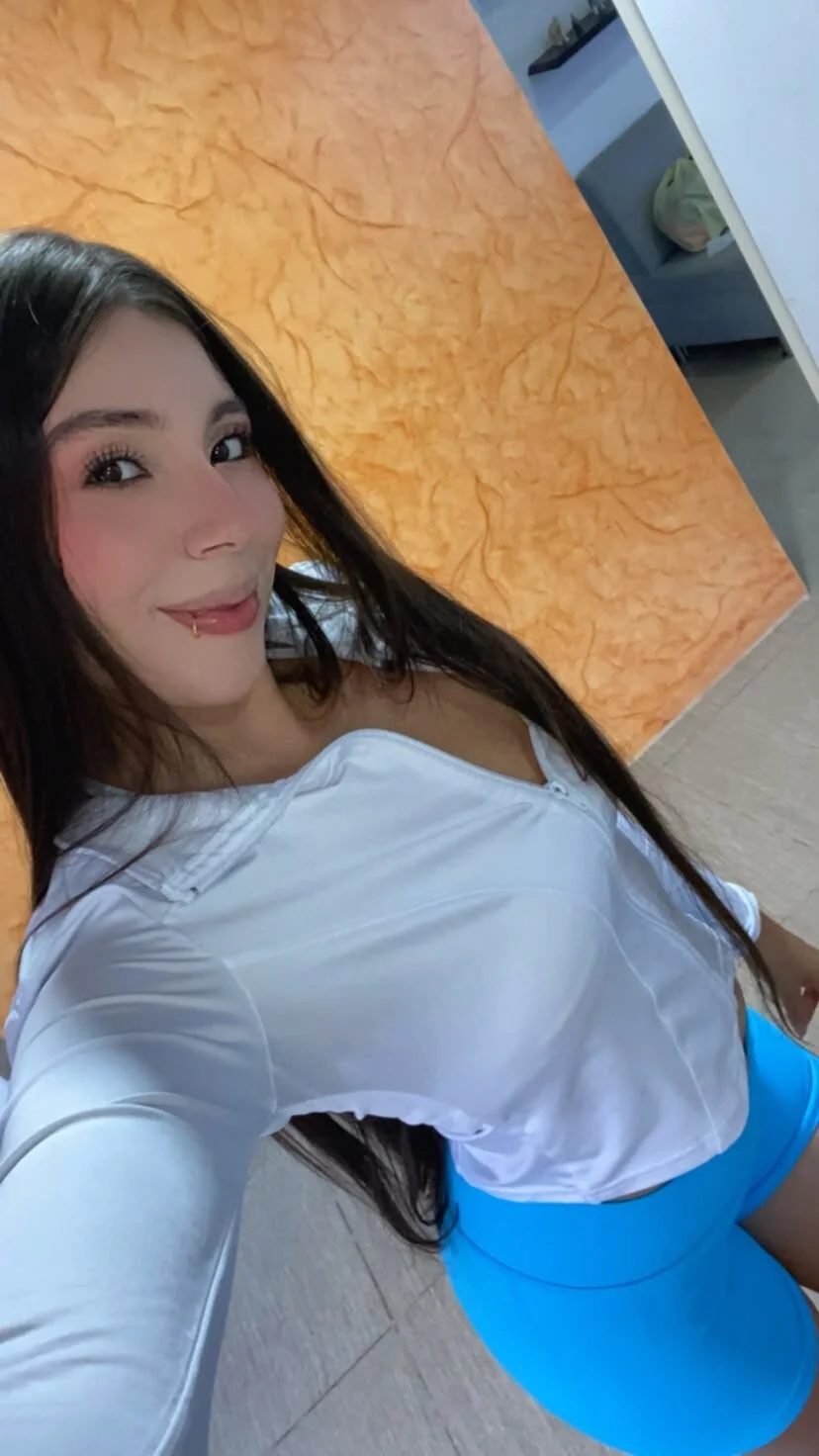 XXX Porn Photo of Nude Mily17_ 19