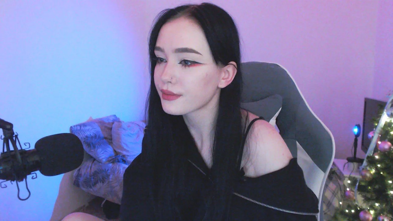 XXX Porn Photo of Nude cutefrendlyuser 9