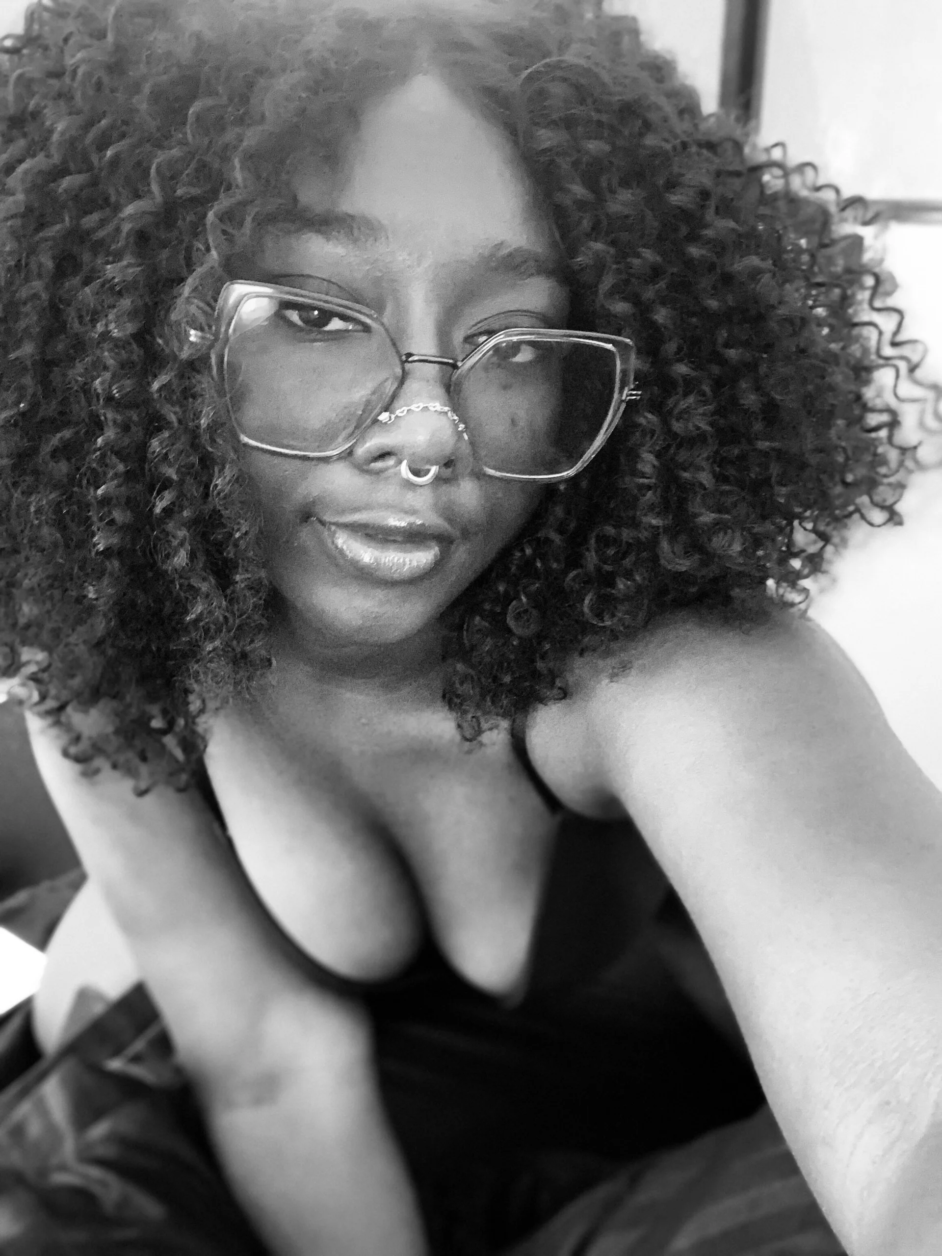 XXX Porn Photo of Nude ZahhyFrequency 14