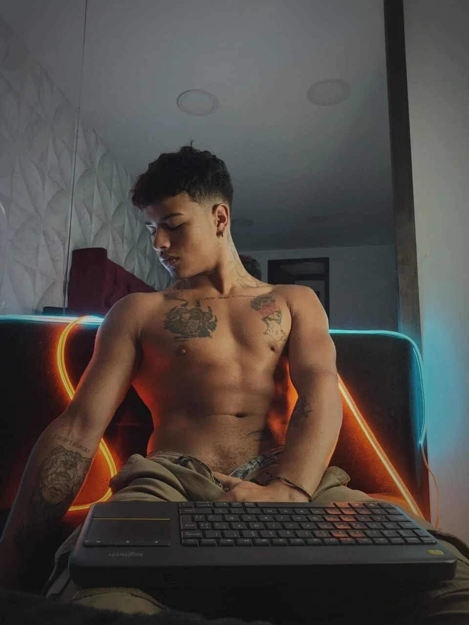 XXX Porn Photo of Nude Dominic_Biker__ 56