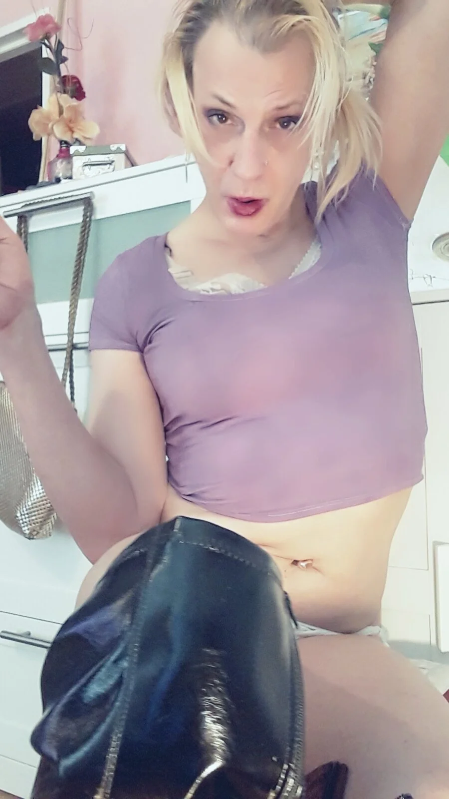 XXX Porn Photo of Nude LadyCrossSuza 71