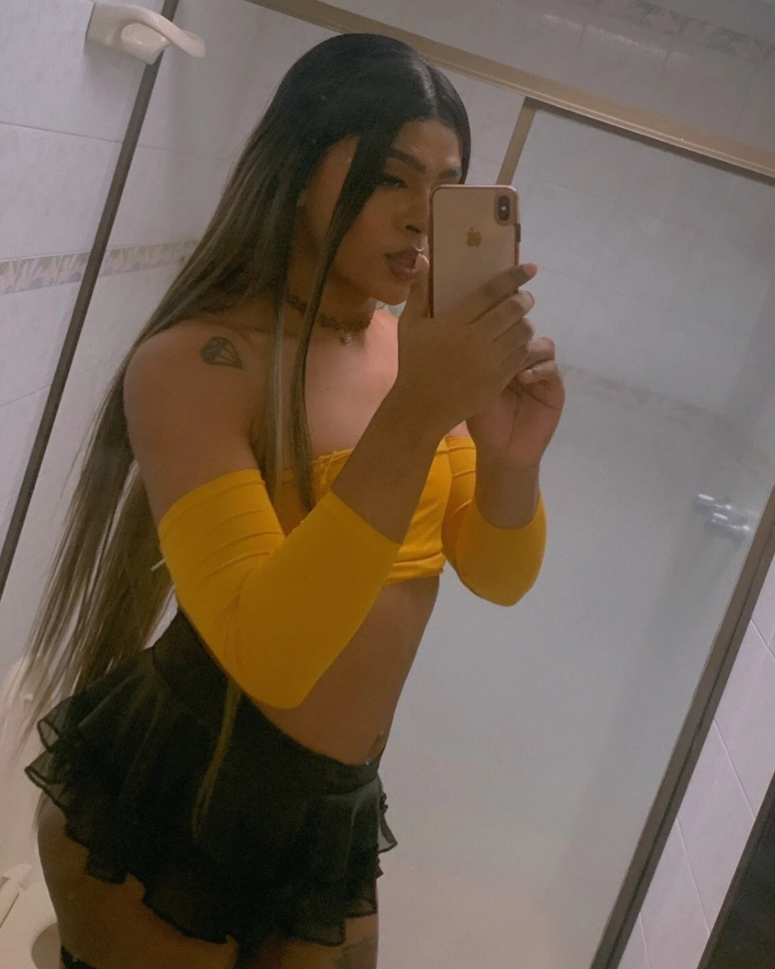 EmmaEbony_ts