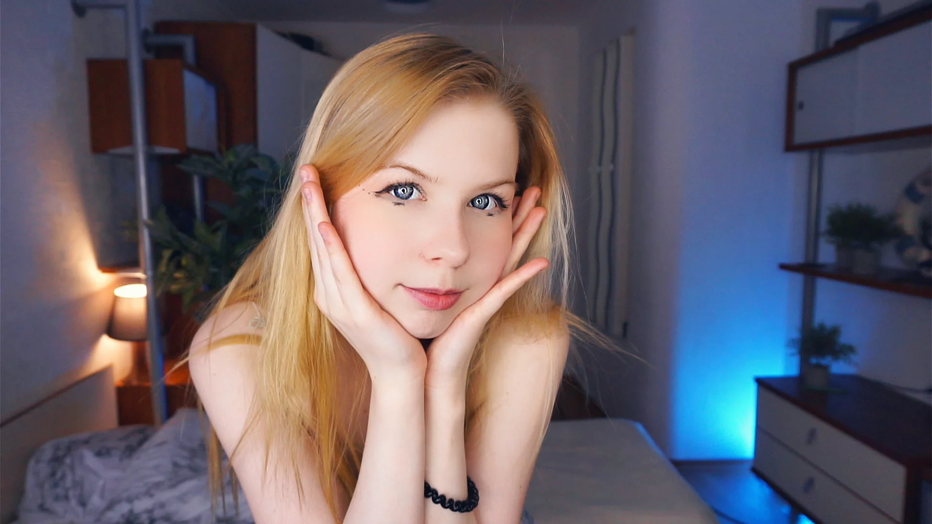 XXX Porn Photo of Nude LynetHakes 49
