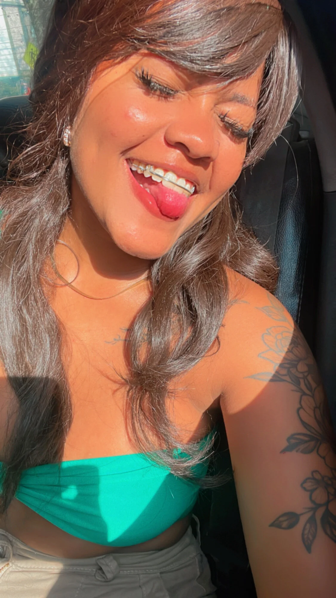 riri_brunnete