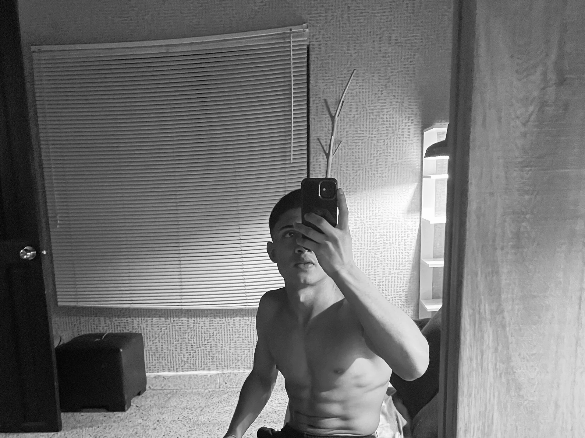 XXX Porn Photo of Nude ALAN_SANTHOS 44