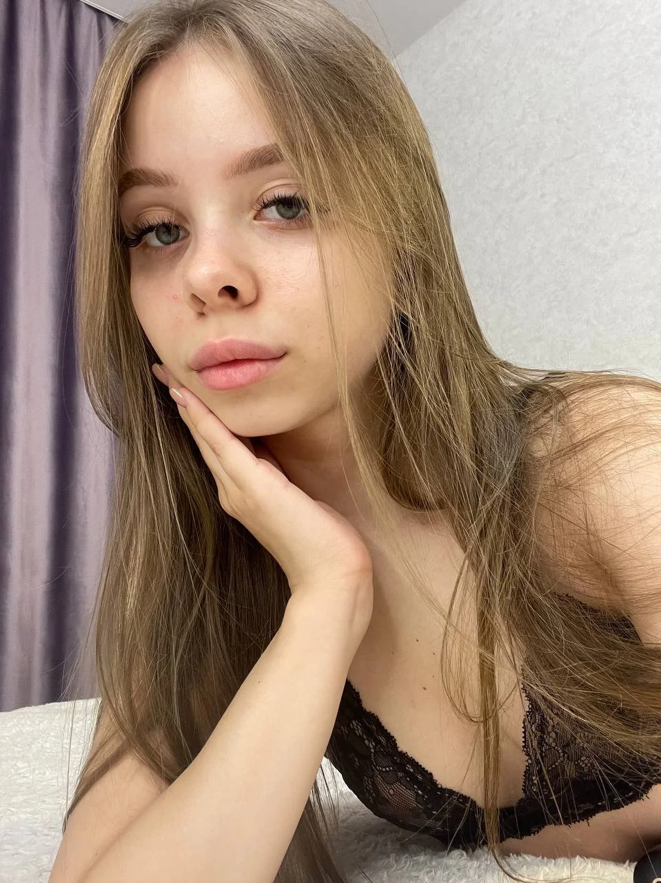 XXX Porn Photo of Nude lovelykaylee 4