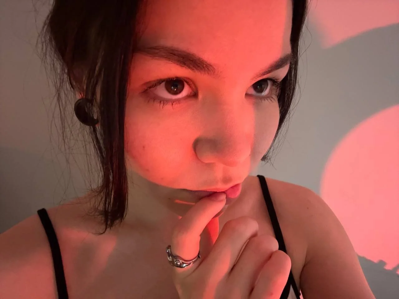 XXX Porn Photo of Nude GenevieveBuden 1