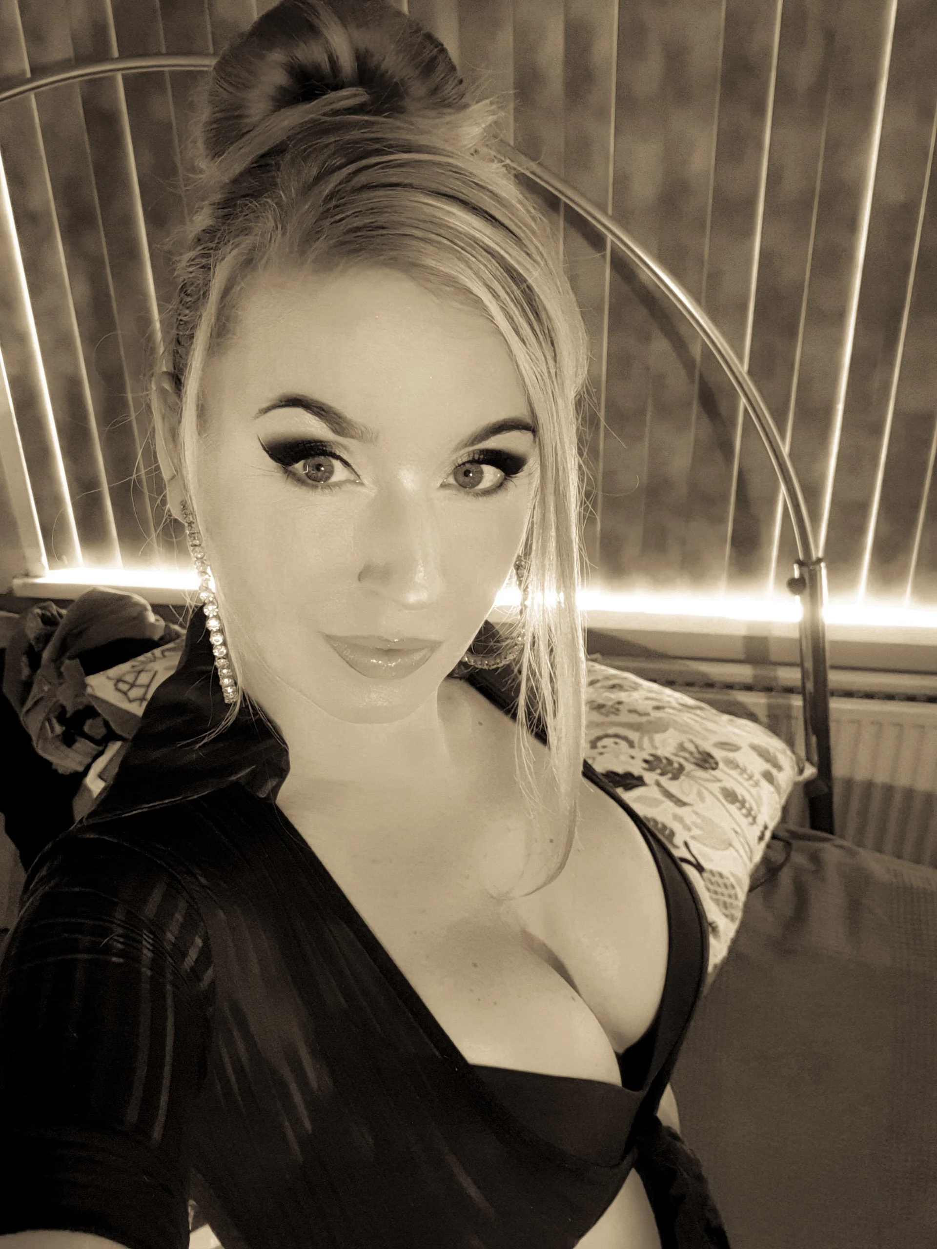 XXX Porn Photo of Nude LolaStarss 4