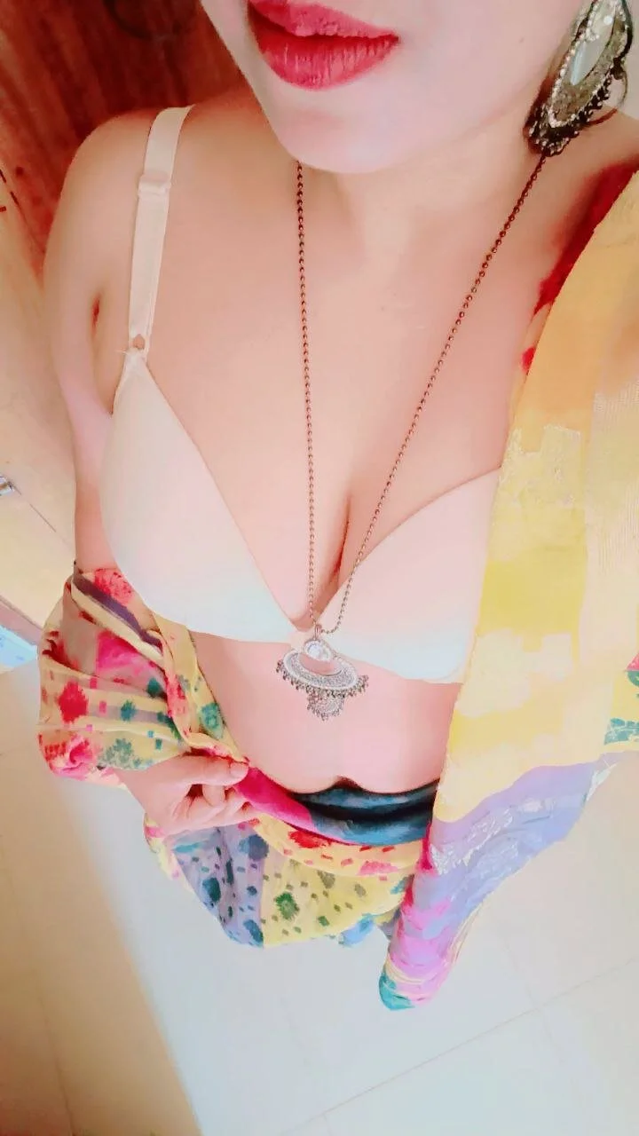 XXX Porn Photo of Nude GongingMugshot 4