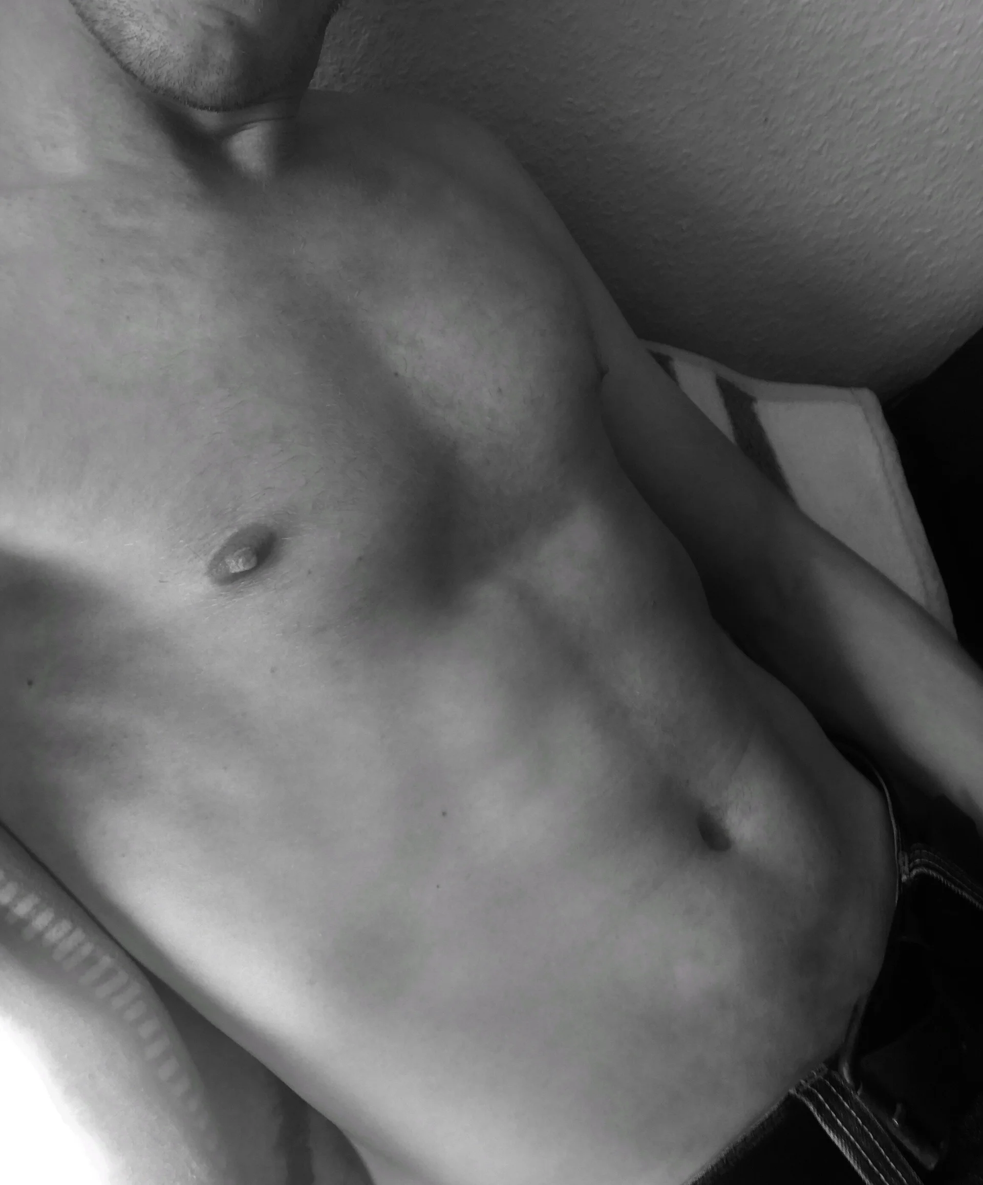 XXX Porn Photo of Nude Chris_LE91 7