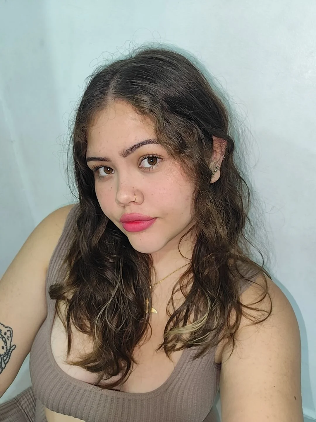 XXX Porn Photo of Nude Emma-Roy 2