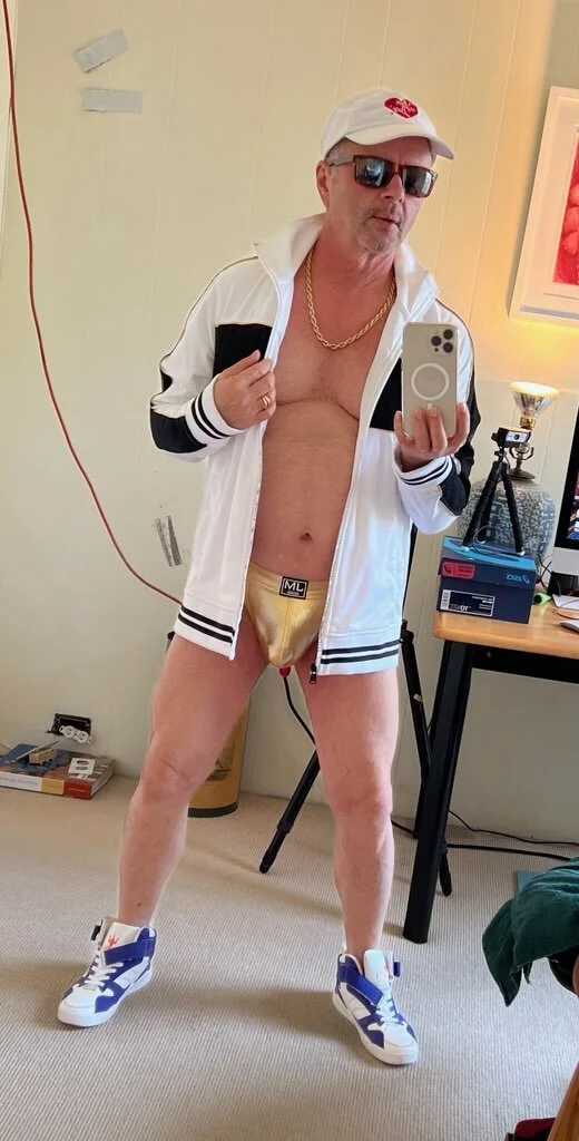 XXX Porn Photo of Nude hotdadbod 205