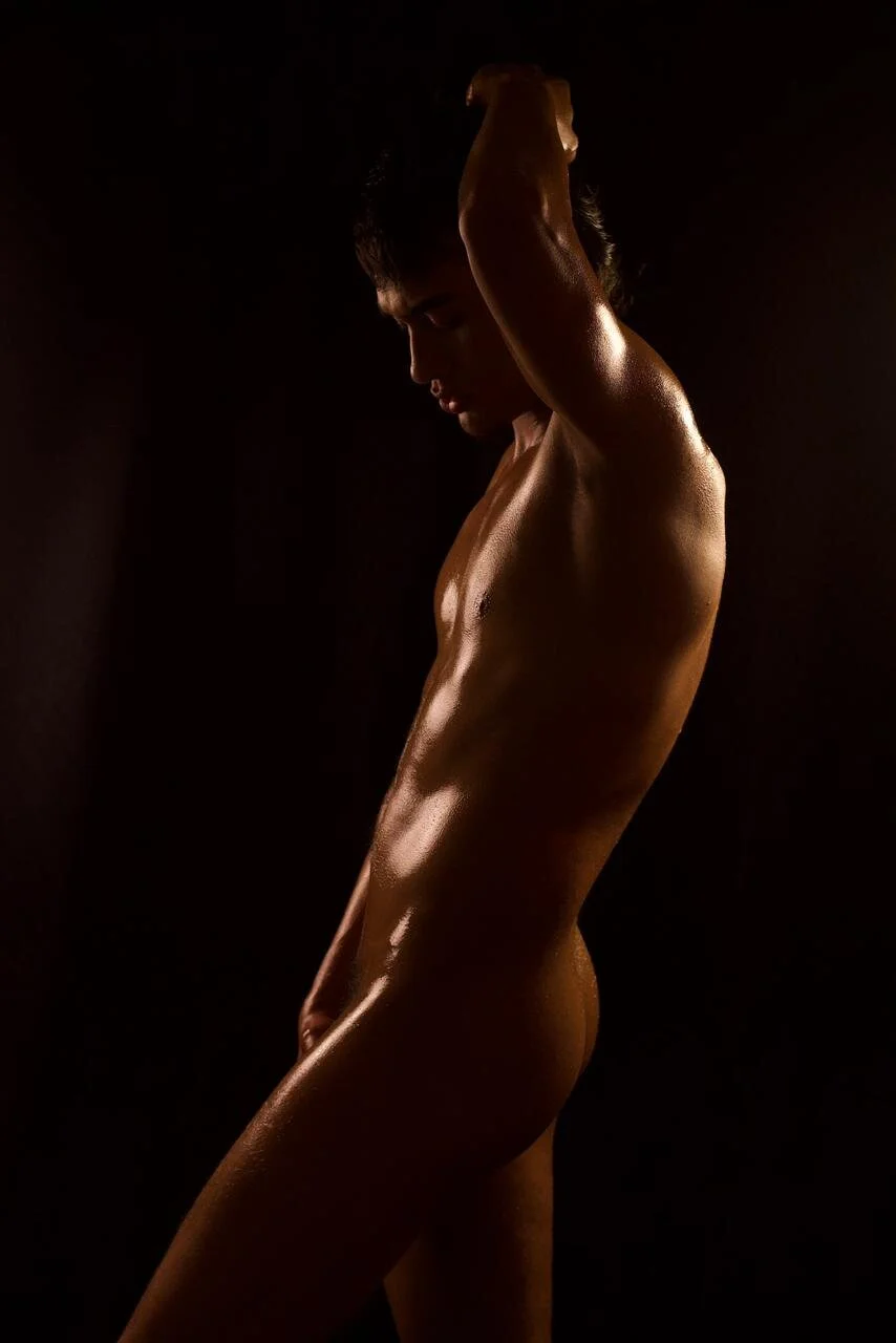 XXX Porn Photo of Nude hot_boy_04 13