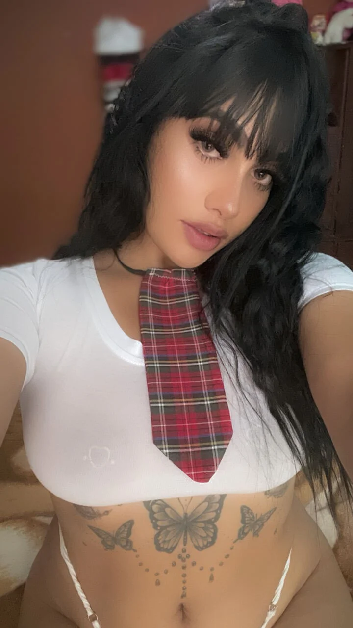 XXX Porn Photo of Nude nikky_latin 13
