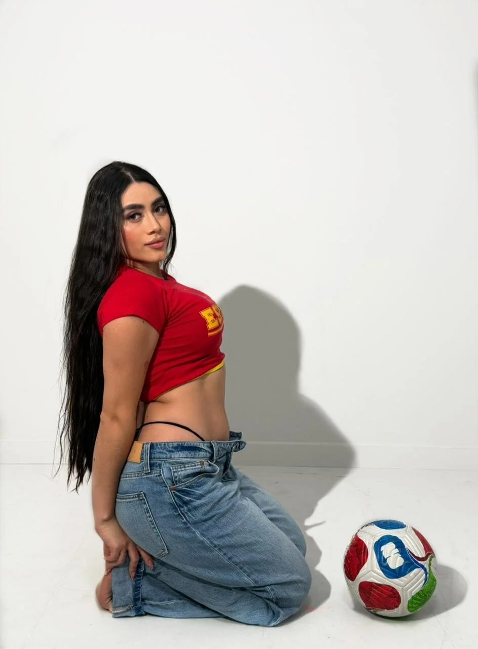 XXX Porn Photo of Nude angeline-777 432