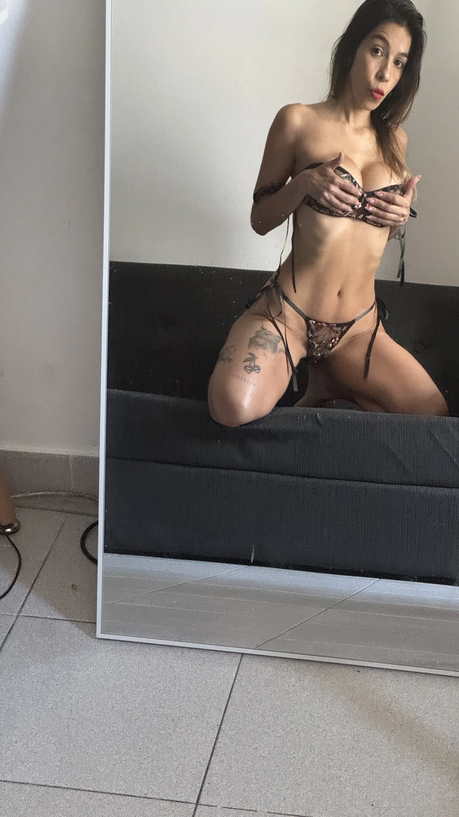 XXX Porn Photo of Nude miafoxmia 3