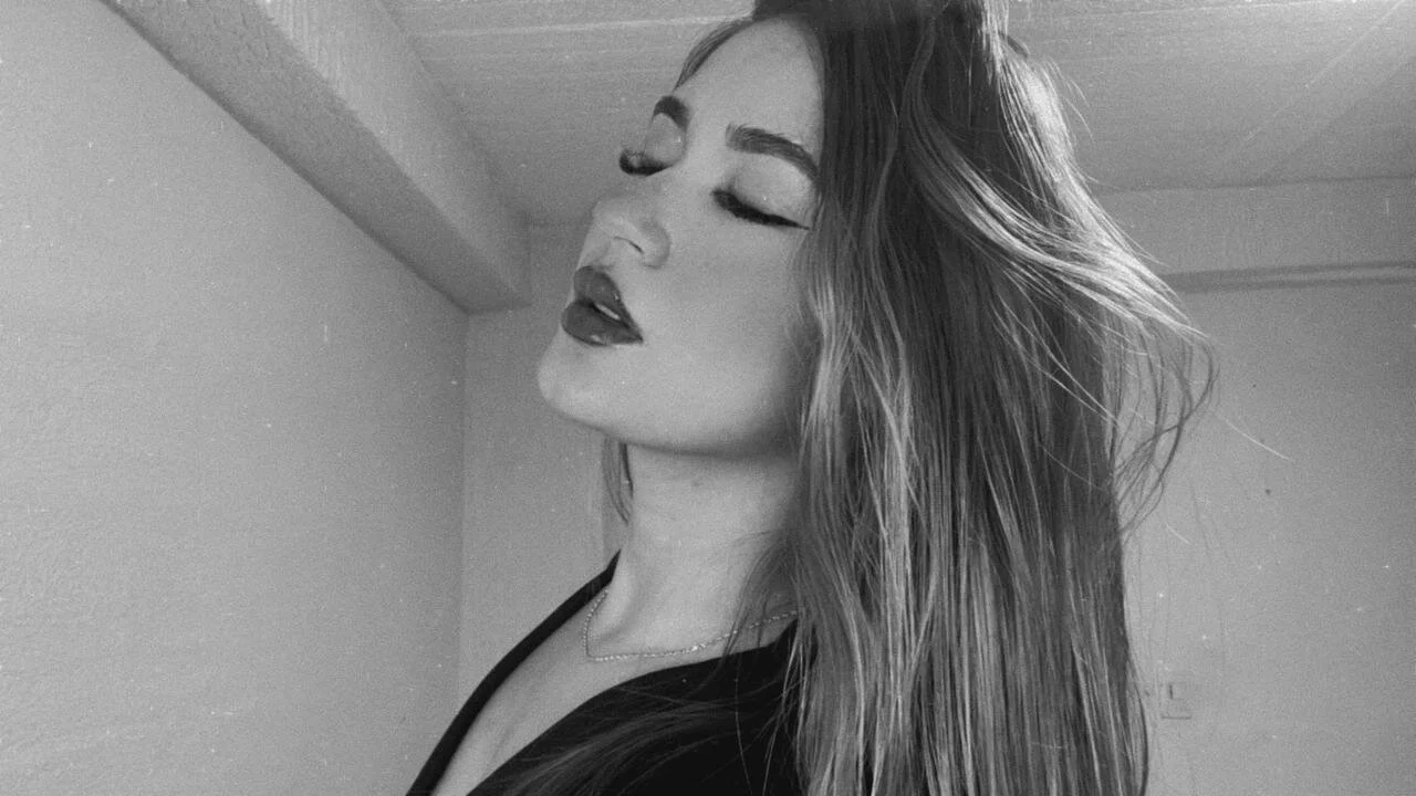 XXX Porn Photo of Nude Nathalie_29 10